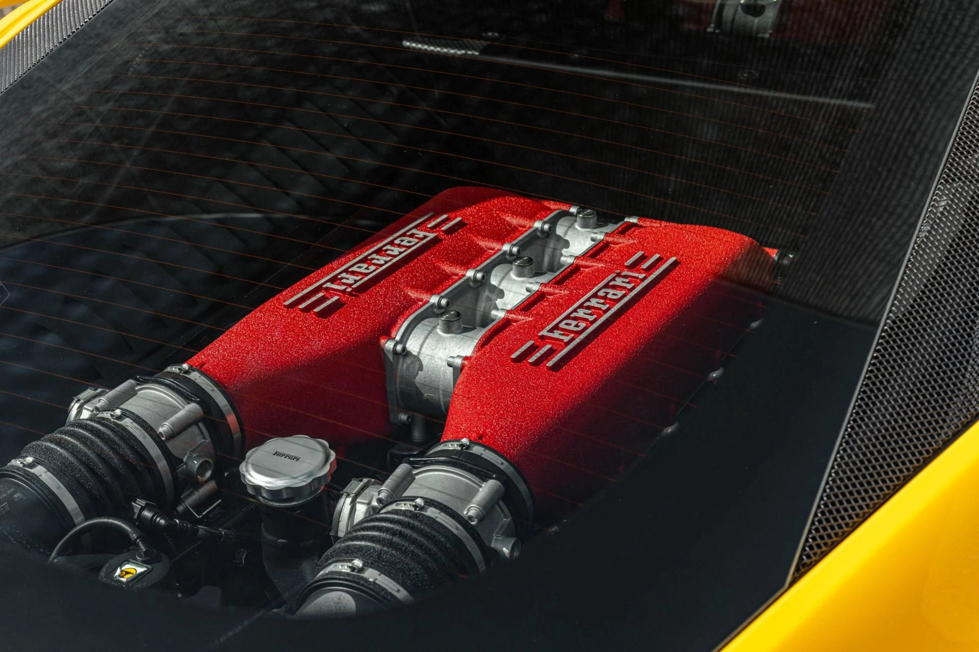 mph010_2224168148_Used_2013_Ferrari_458_Italia_Collector_Grade_in_Giallo_Modena_Carbon_1707420389_30d660410c