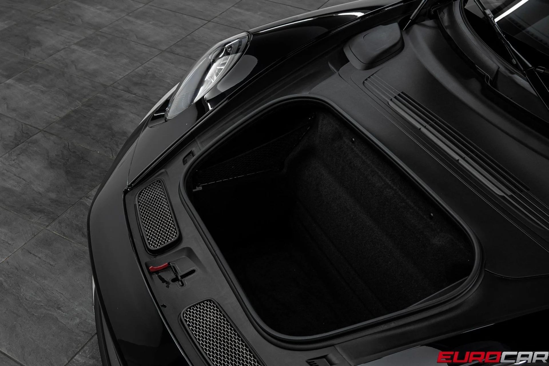 mph010_2228016049_image_11_0a48f830b2