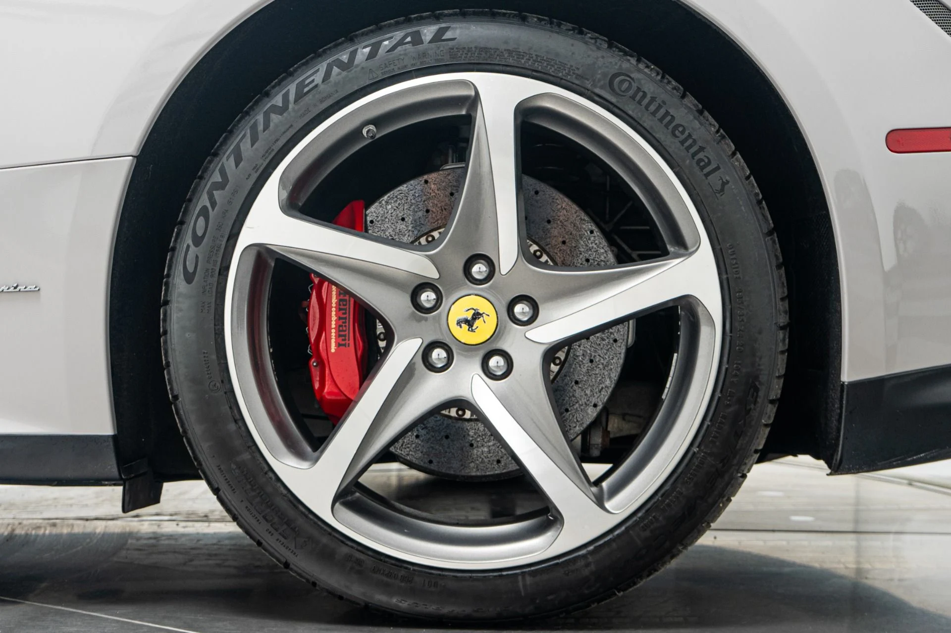 mph010_2228249337_Used_2014_Ferrari_FF_Ventilated_and_Heated_Daytona_Seats_Full_Vehicle_Wrap_1782244426_6adf5c313d
