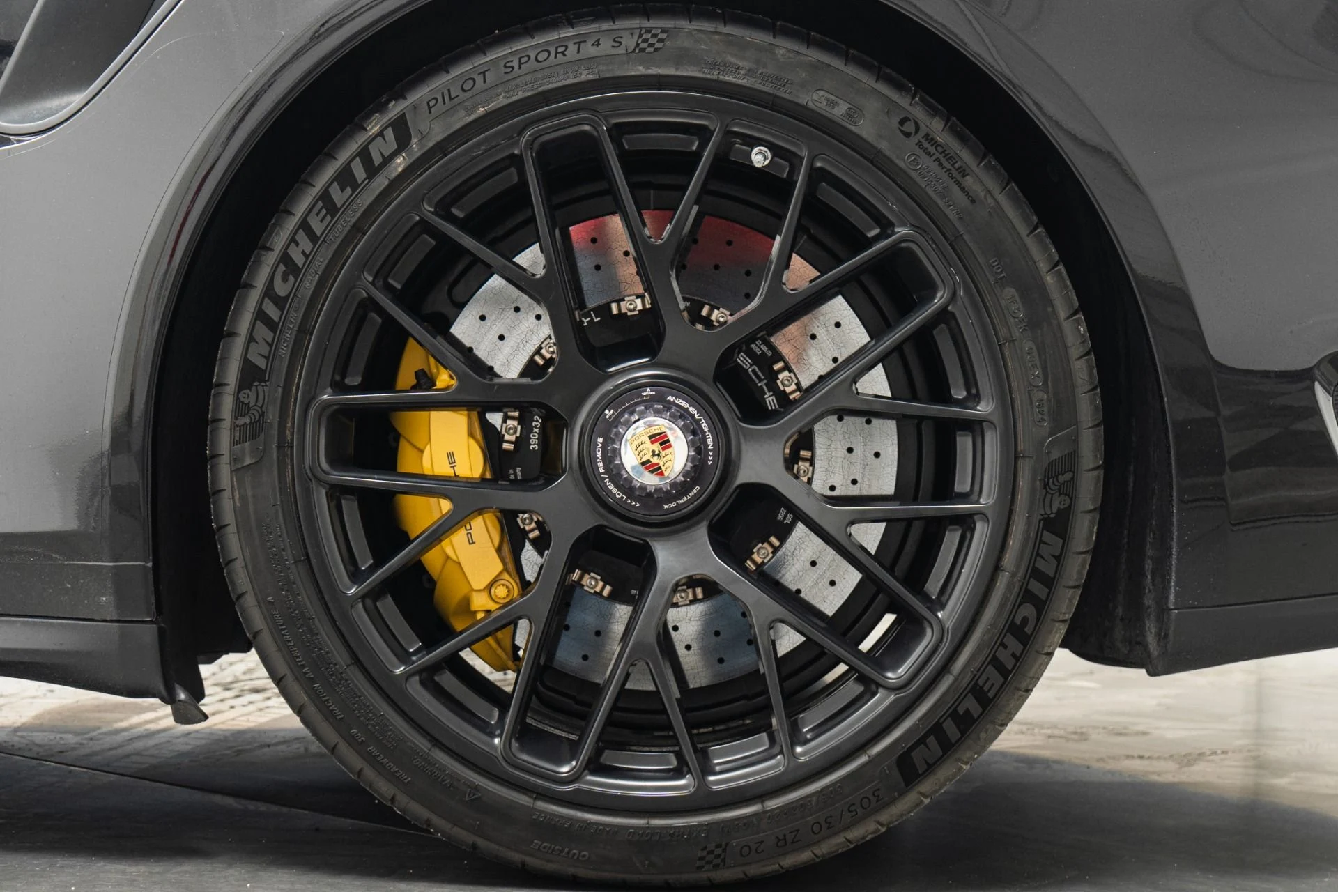 mph010_2228896349_Used_2014_Porsche_911_Turbo_S_560_Horsepower_Natural_Leather_Heated_and_Ventilated_Seats_1776369392_3dec66473d