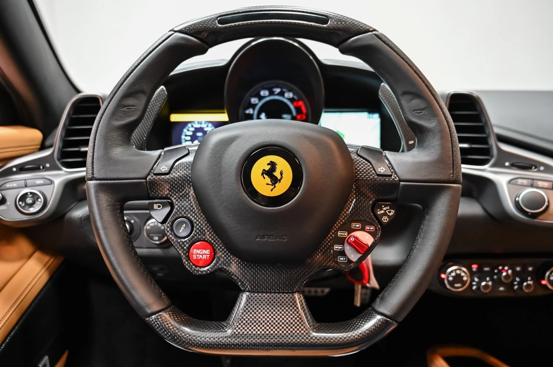 mph010_2235008204_Used_2013_Ferrari_458_Italia_1755017599_9eb40134b6