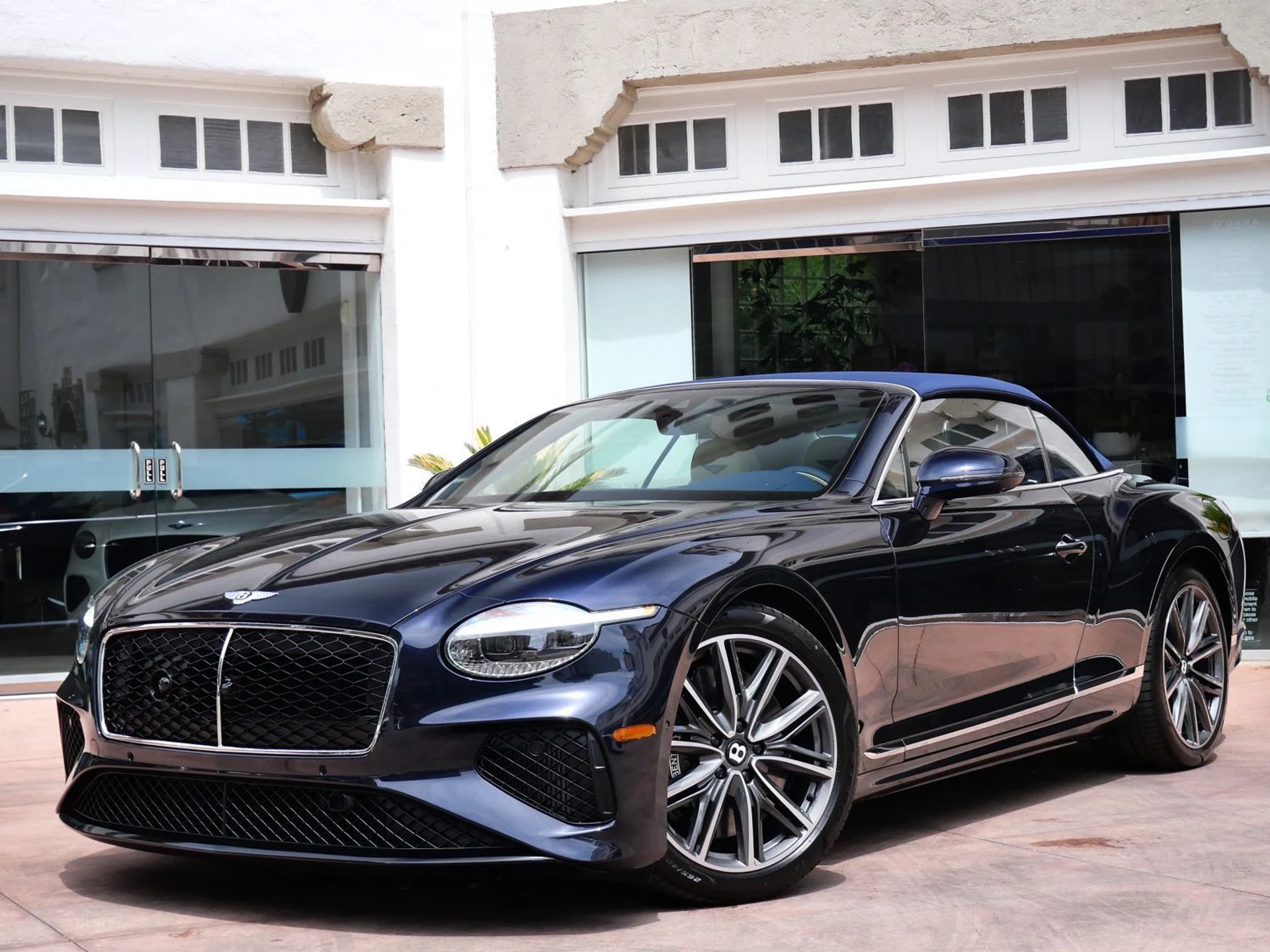 mph010_223678001_7a5fa1e6e466d90513a2762073df63e2x_1c31987975