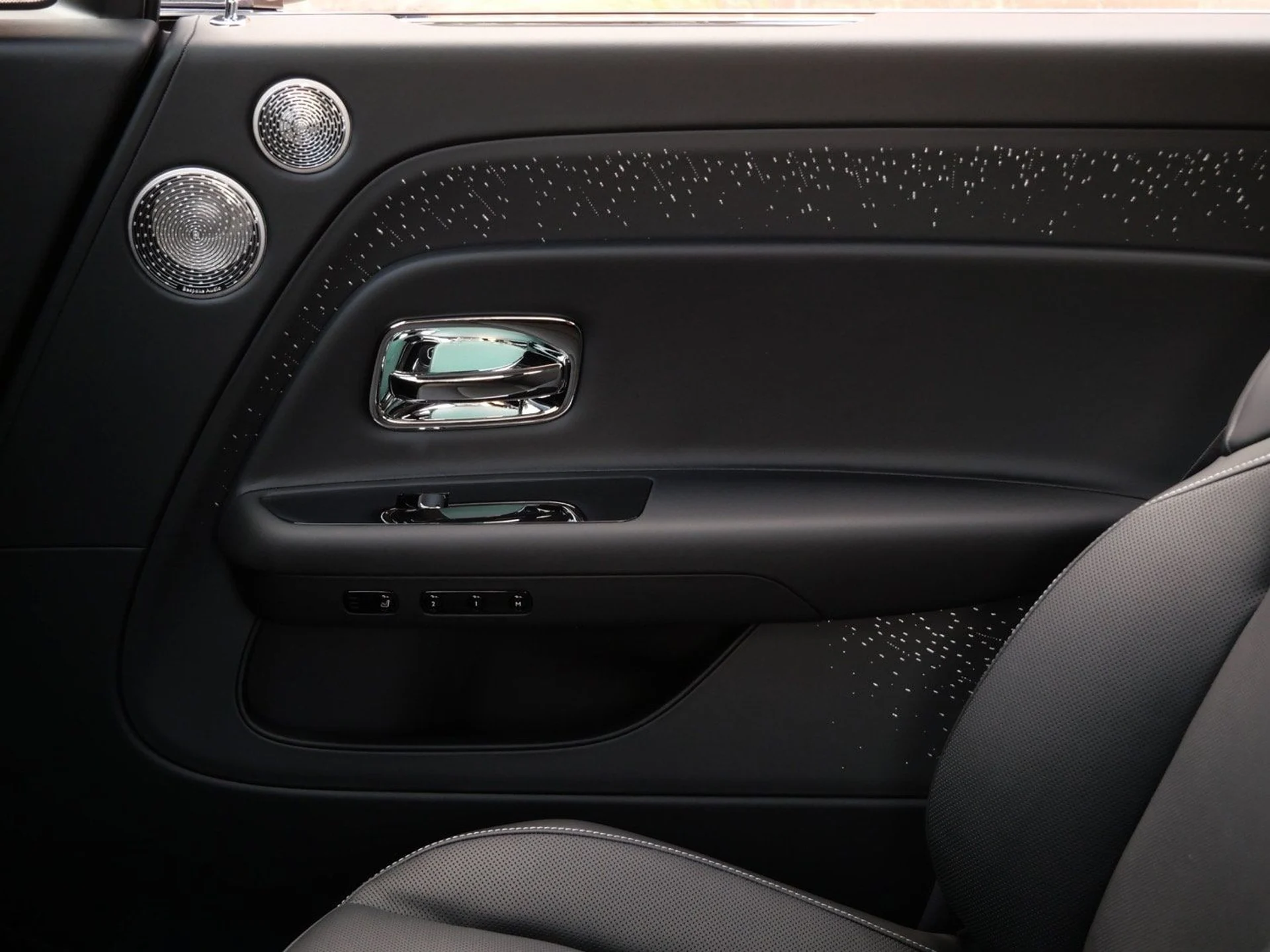 mph010_2245983741_78209964341afbc7bcdb05e5cd970ac5x_9ba0b6b399