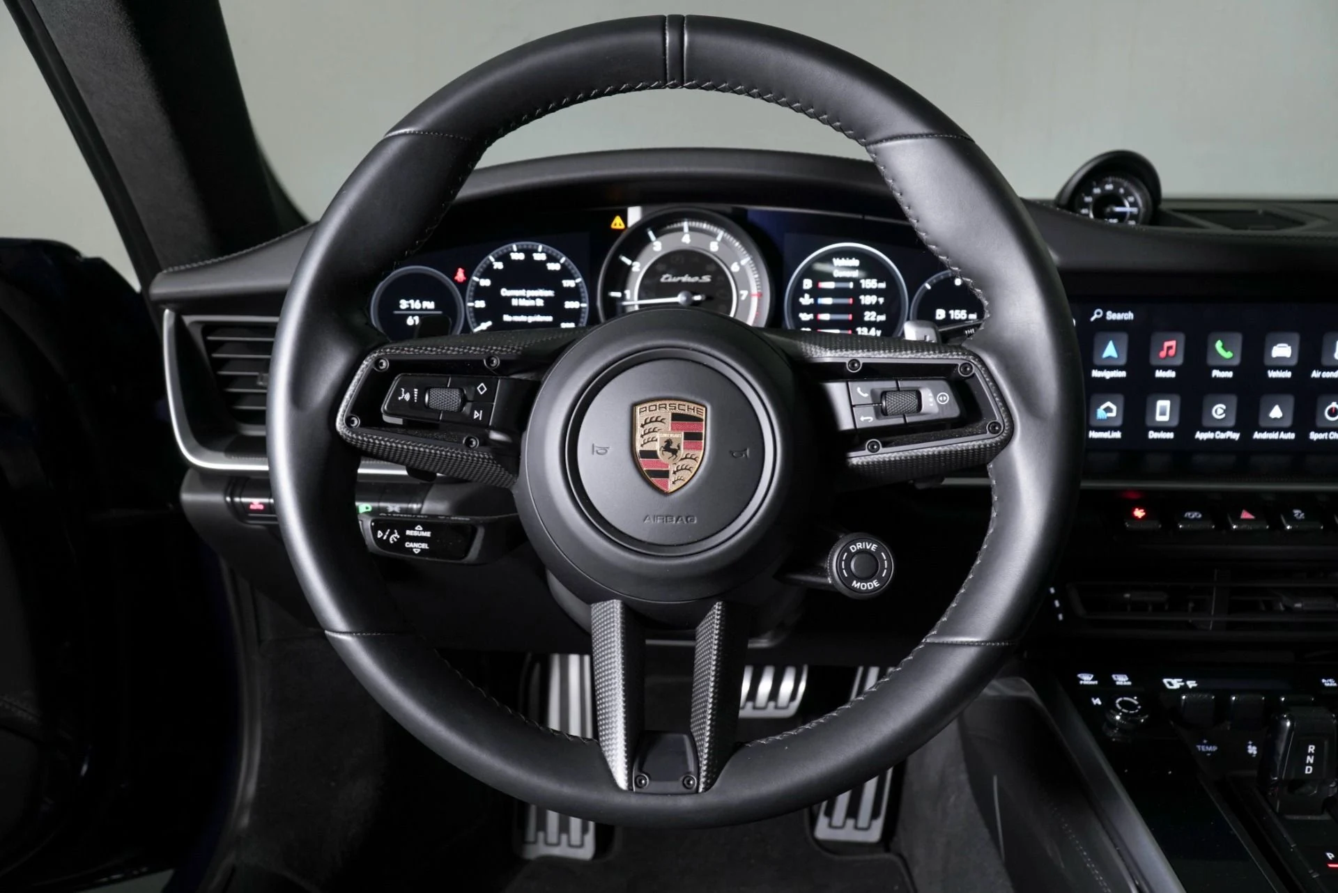 mph010_2247135972_Used_2022_Porsche_911_Turbo_S_1776238408_3faf481166