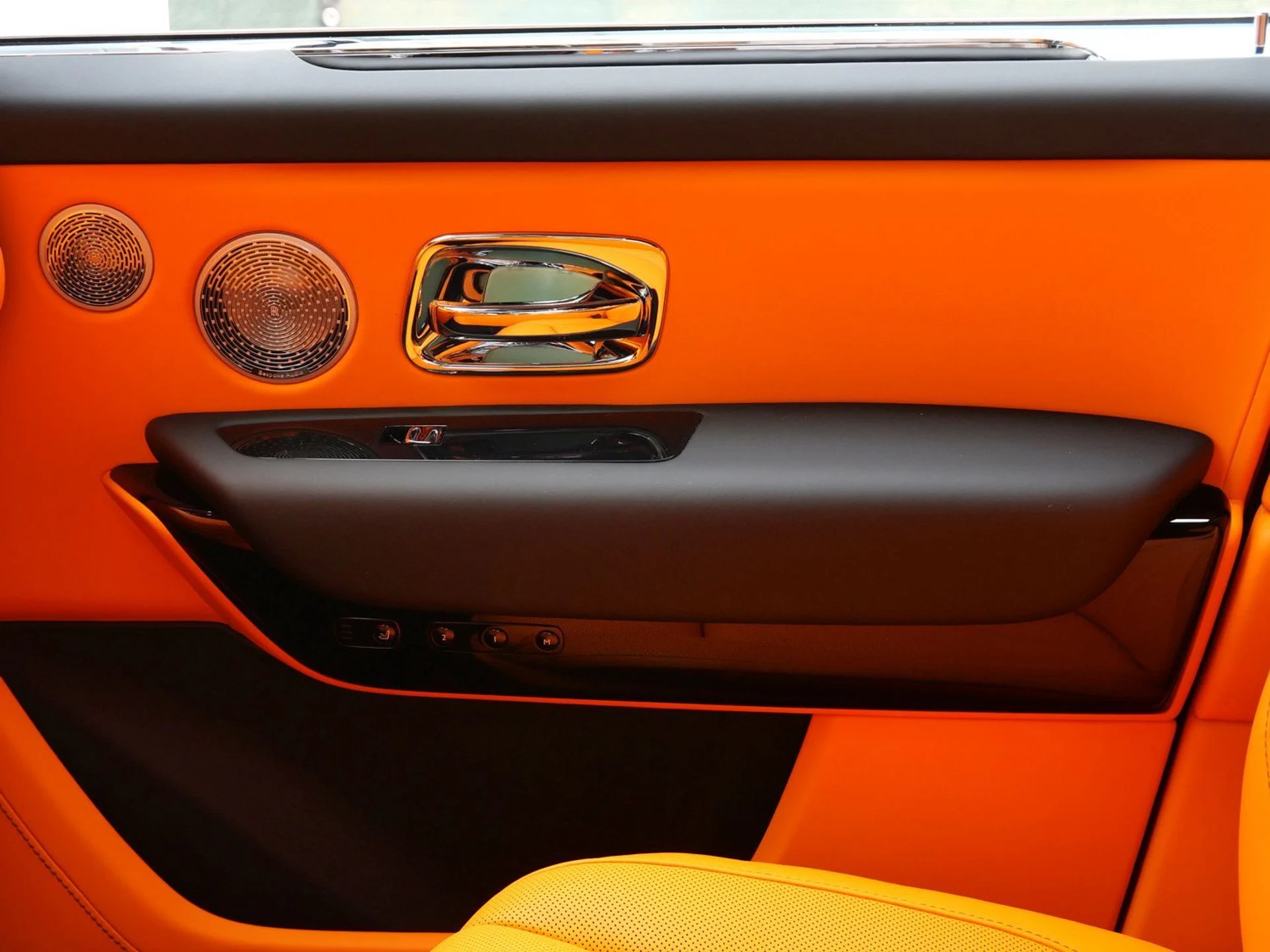 mph010_2250483952_2a5d23f5ed9f89235b87dcc9beceab0ax_a2167af221