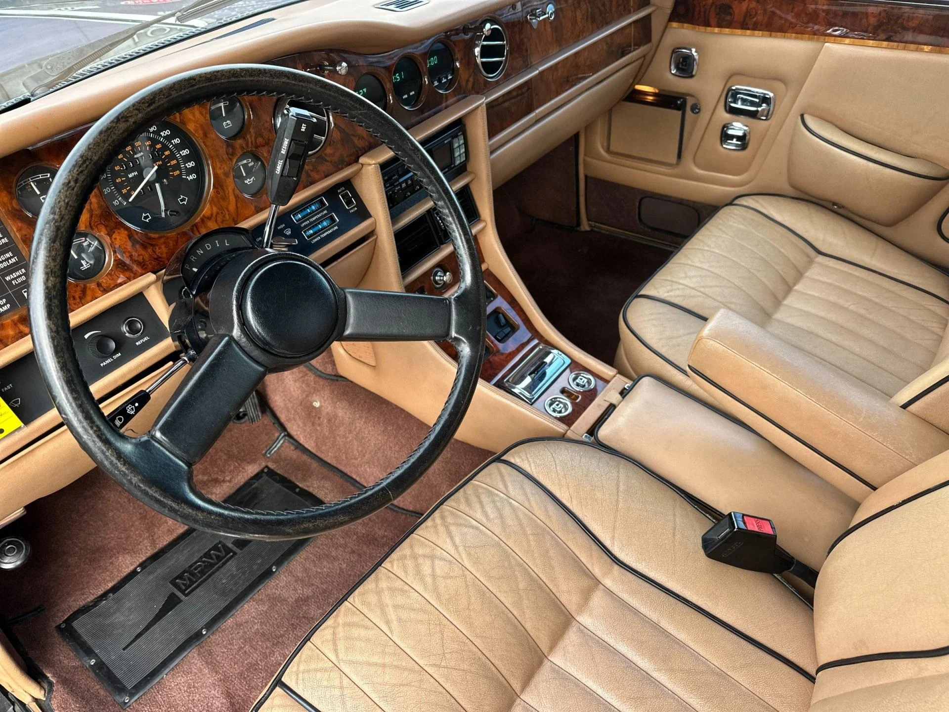 mph010_2250628795_Used_1986_Rolls_Royce_Corniche_1760538247_fbf97bb024