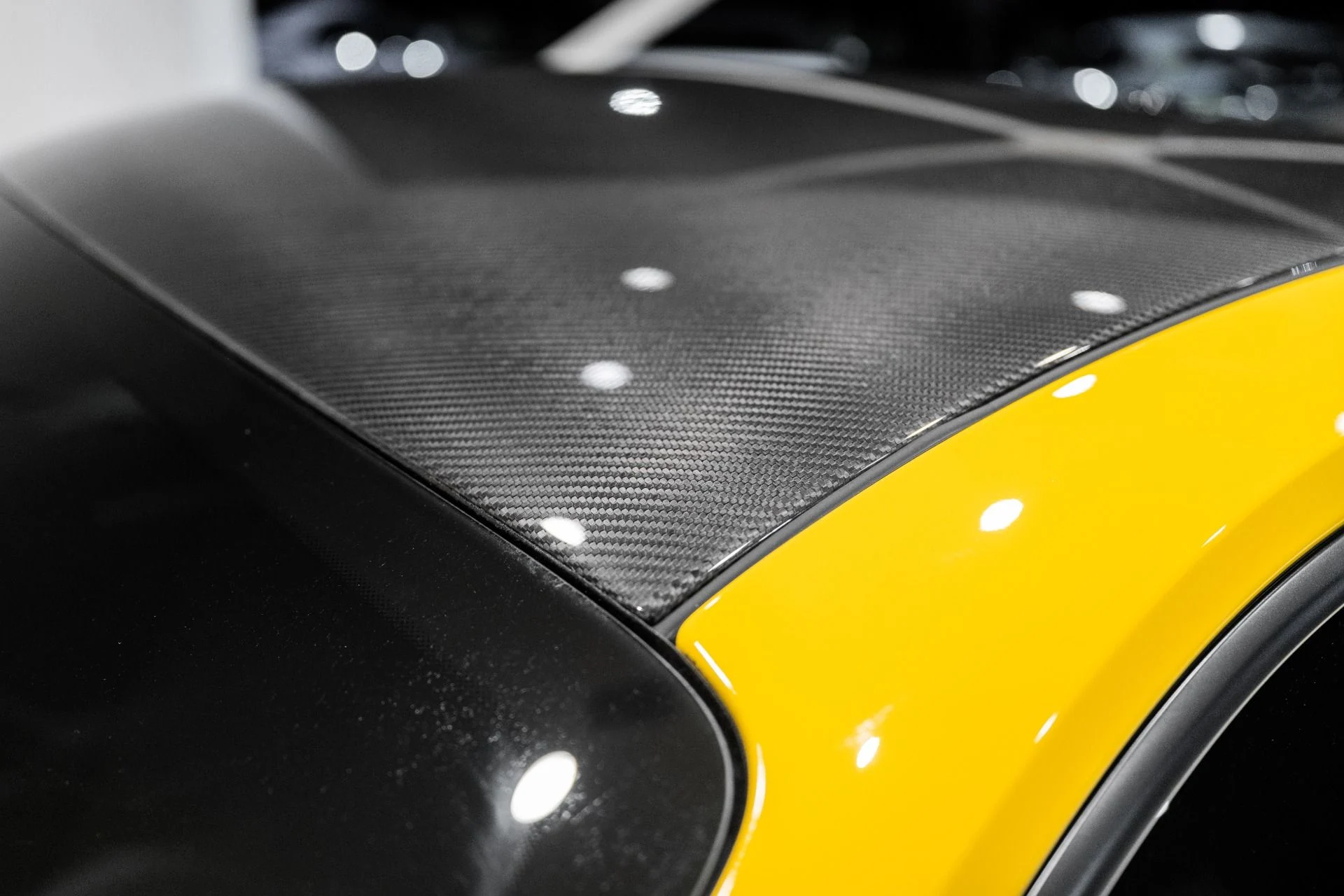 mph010_2258151061_Used_2022_Porsche_911_GT_3_1764089810_421eb8cedf