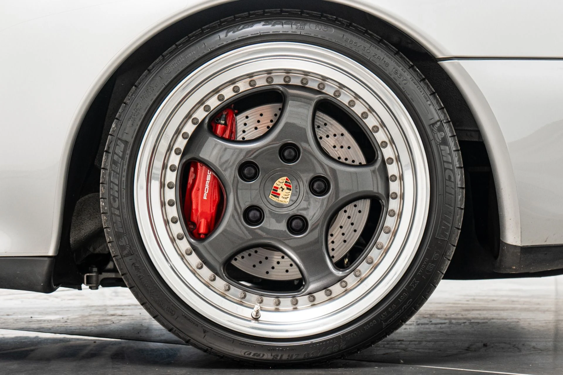 mph010_2258981936_Used_1997_Porsche_911_Carrera_4_S_Factory_Aerokit_6_Speed_Manual_1793293698_31d19afd9c