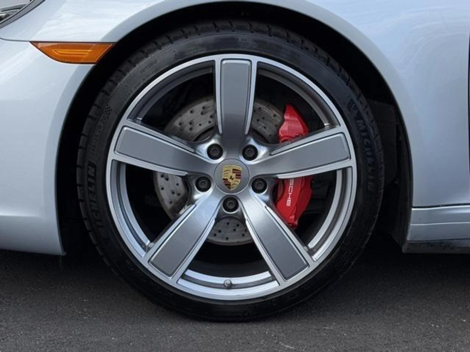 mph010_2263911115_9_O_Deh_Jc6kz_GTWV_Alp_MZE_Sat8_Ek_E_2bf24a267e