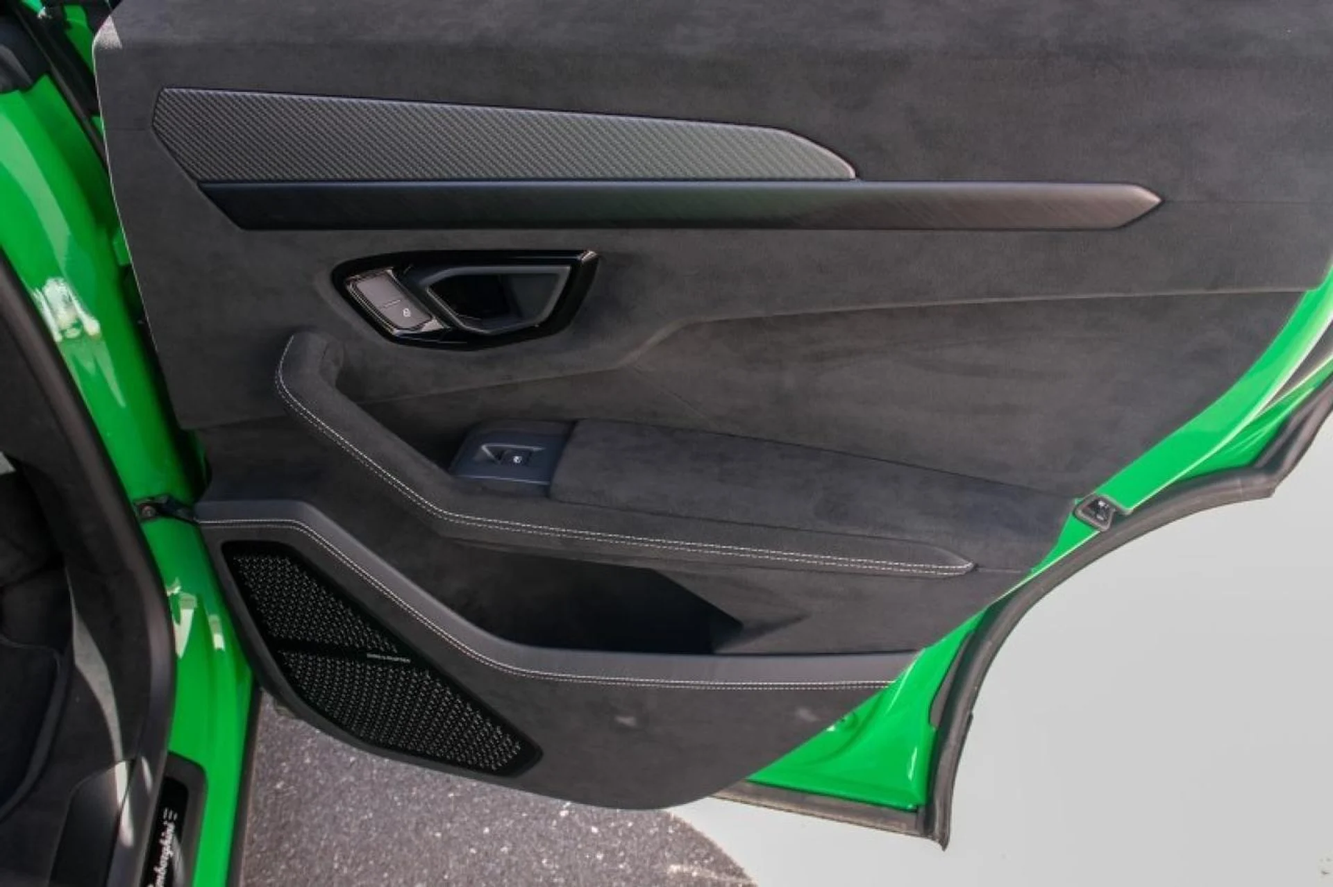 mph010_2273947027_0f55b61e13a2885283015ac8bcdd8083_68a256014e