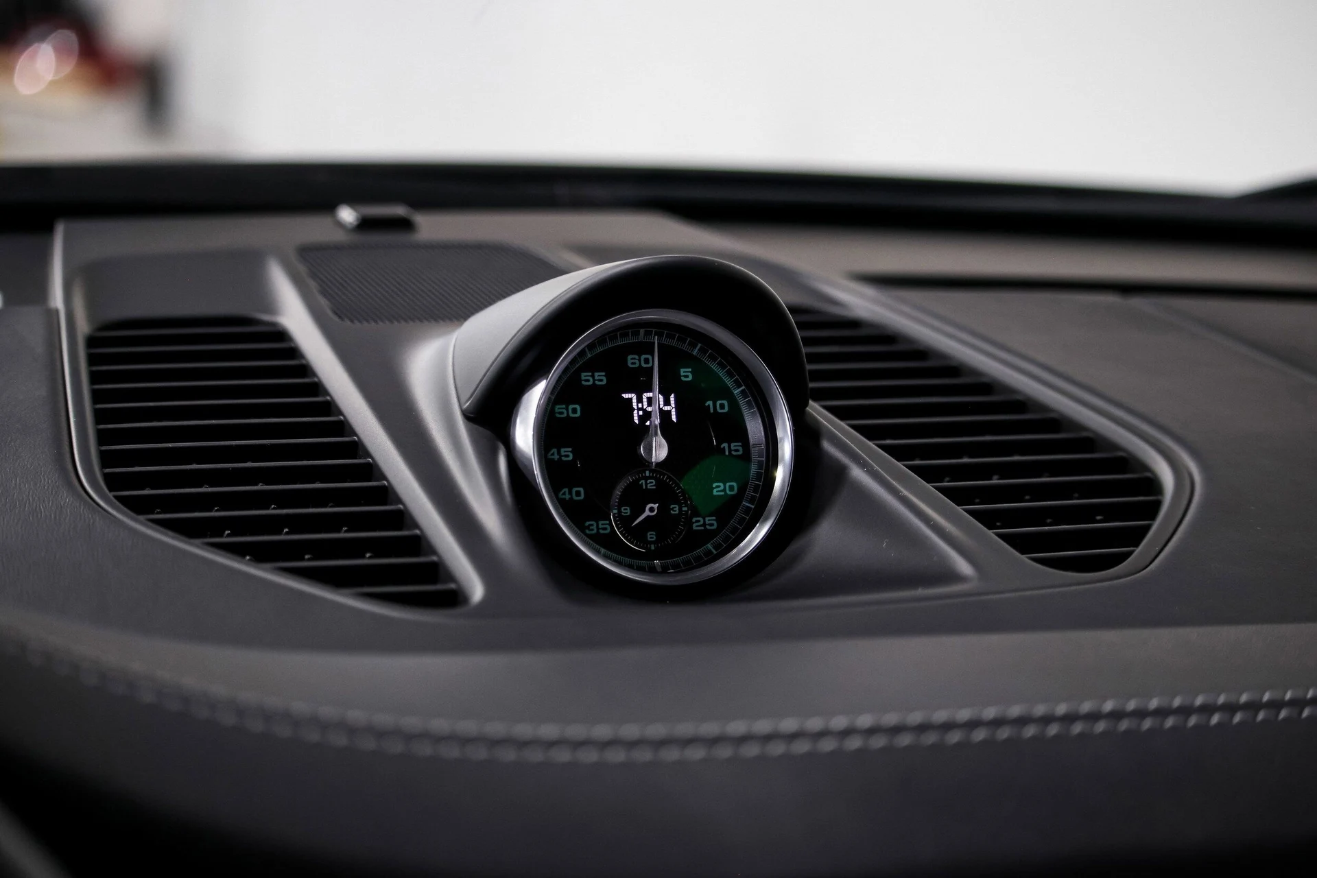 mph010_2279110752_c17893d2c20274bcde607e93ca626a0cx_2a5764d91b