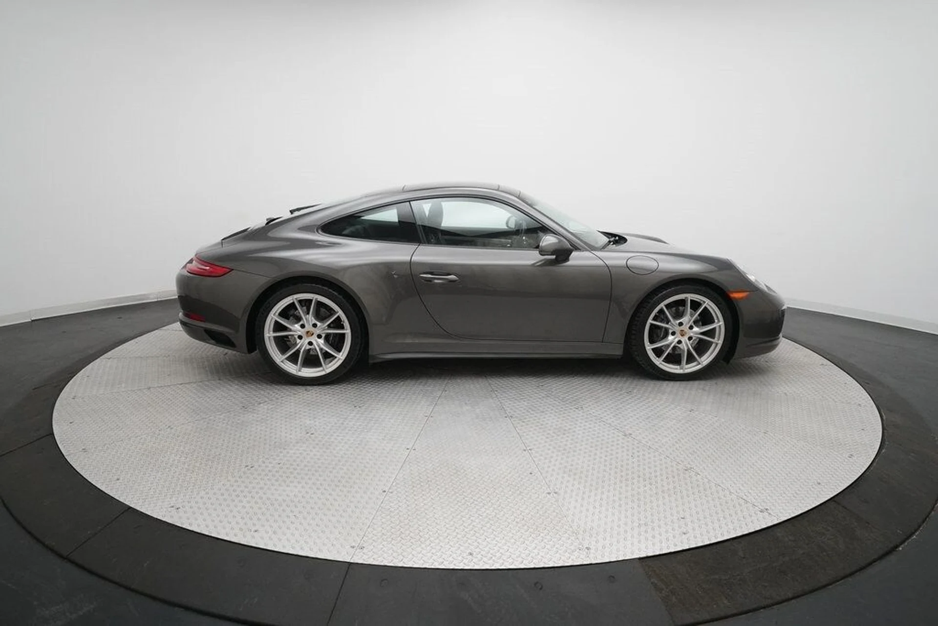 mph010_2281393210_9a850a13e8e2c9656f88c329fc92dd27x_70f32d1f13