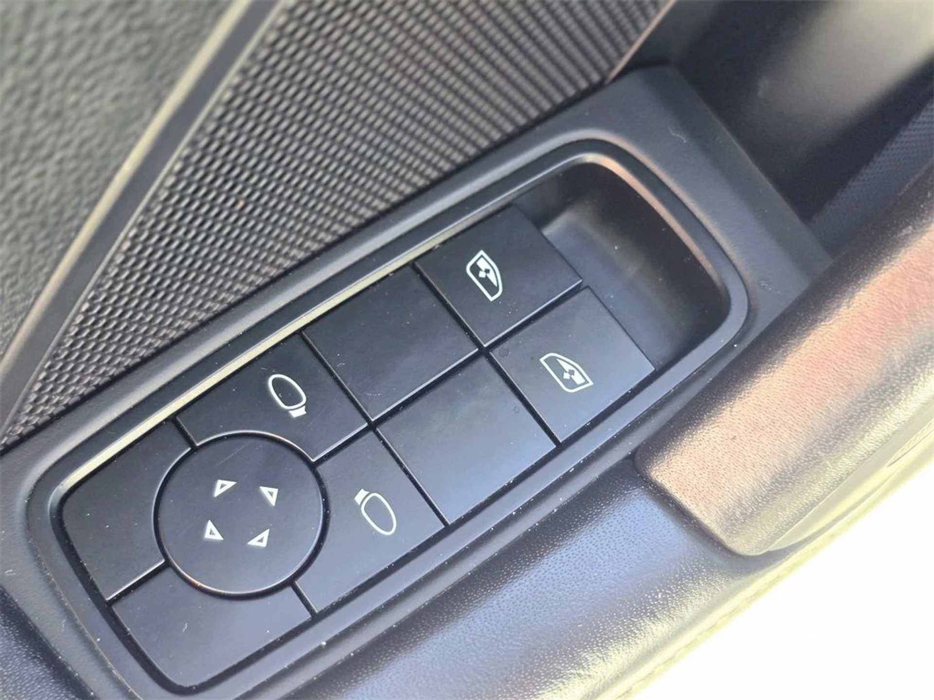 mph010_2282886764_f6b83478ede4f850e02418abf27a33a9_630f2472a8