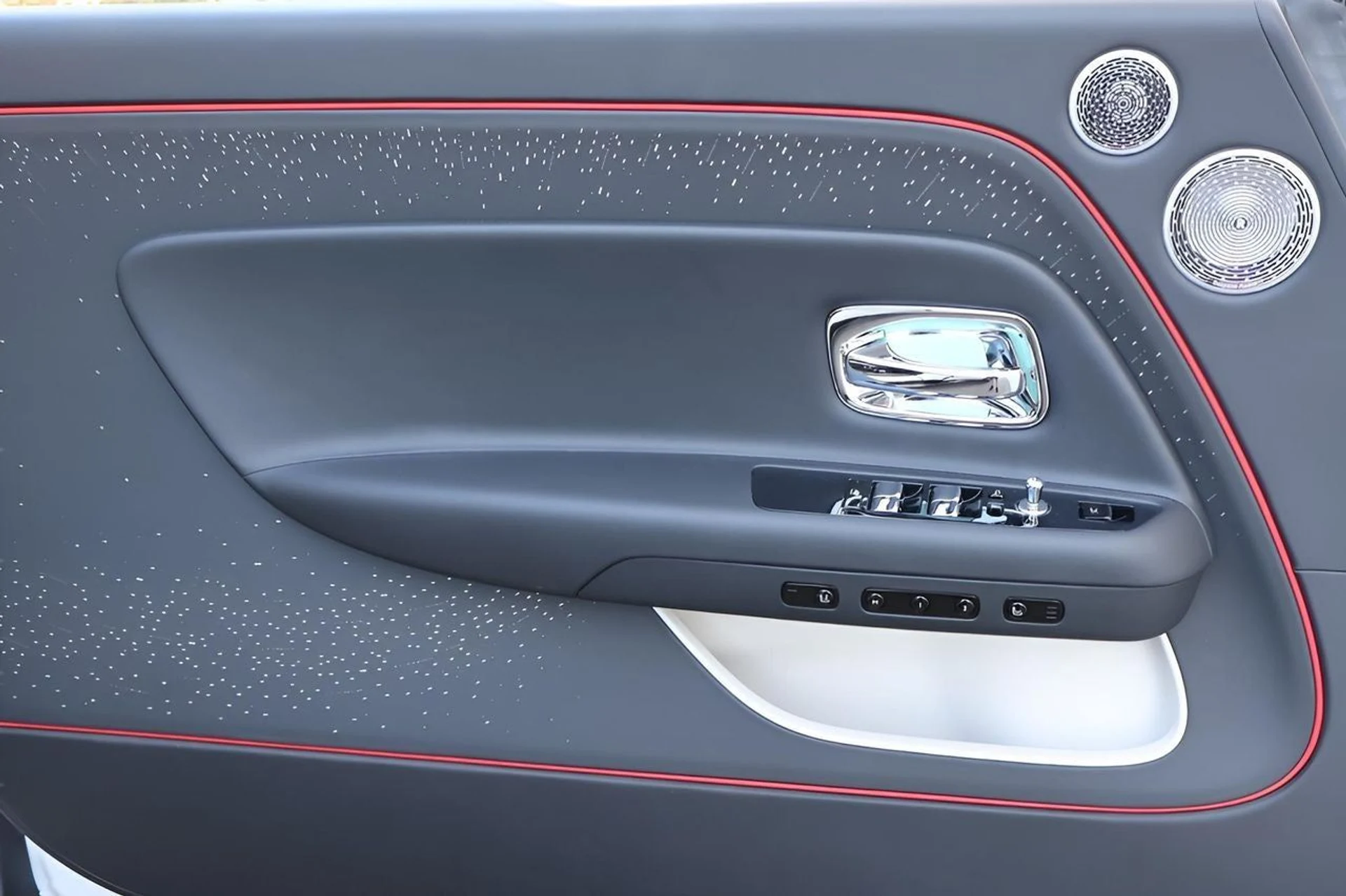 mph010_229265954_11_acadfa765d