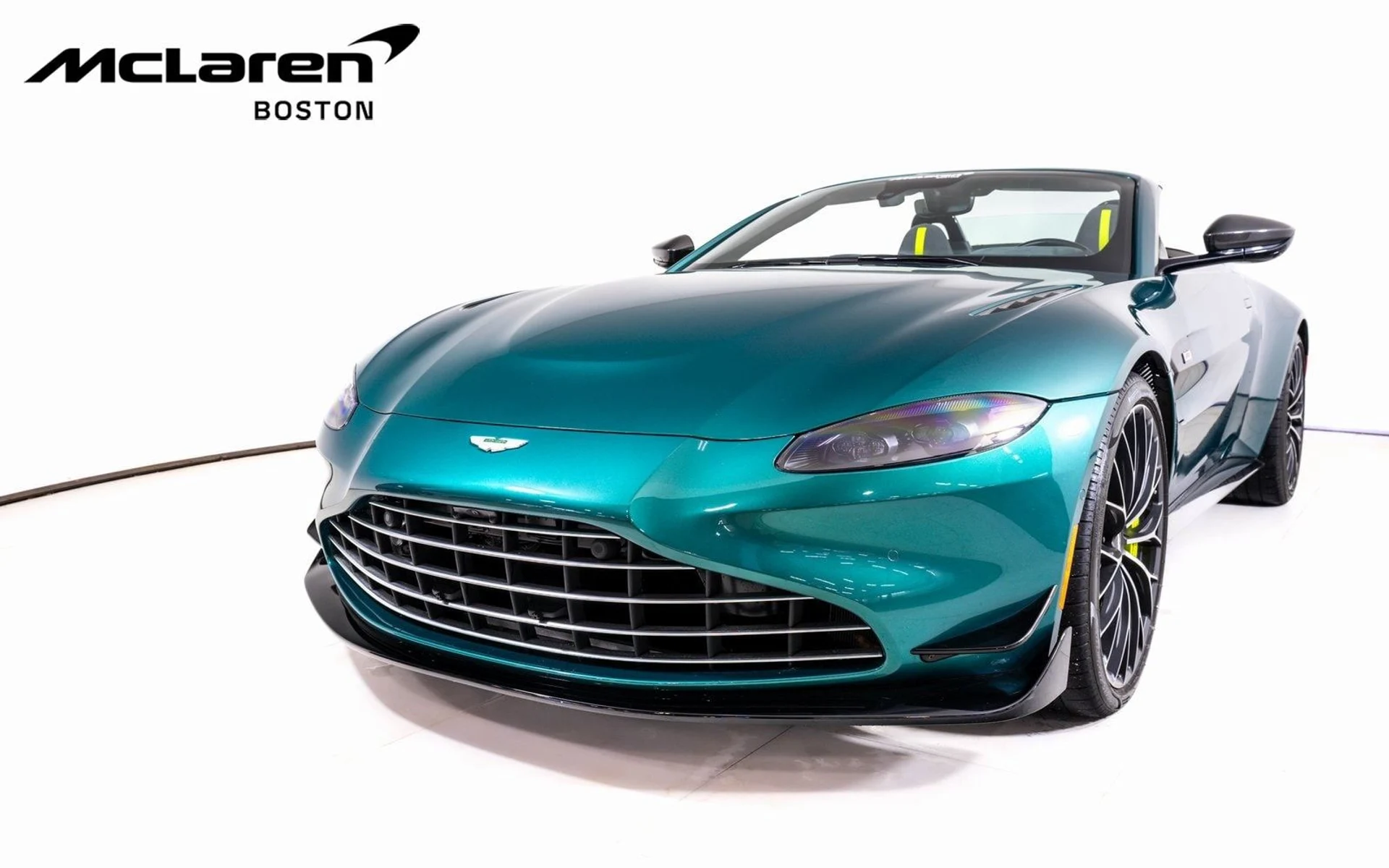 mph010_2292816263_b00ffe422a60ecbb63e3eb579196fe88x_57971b7f06