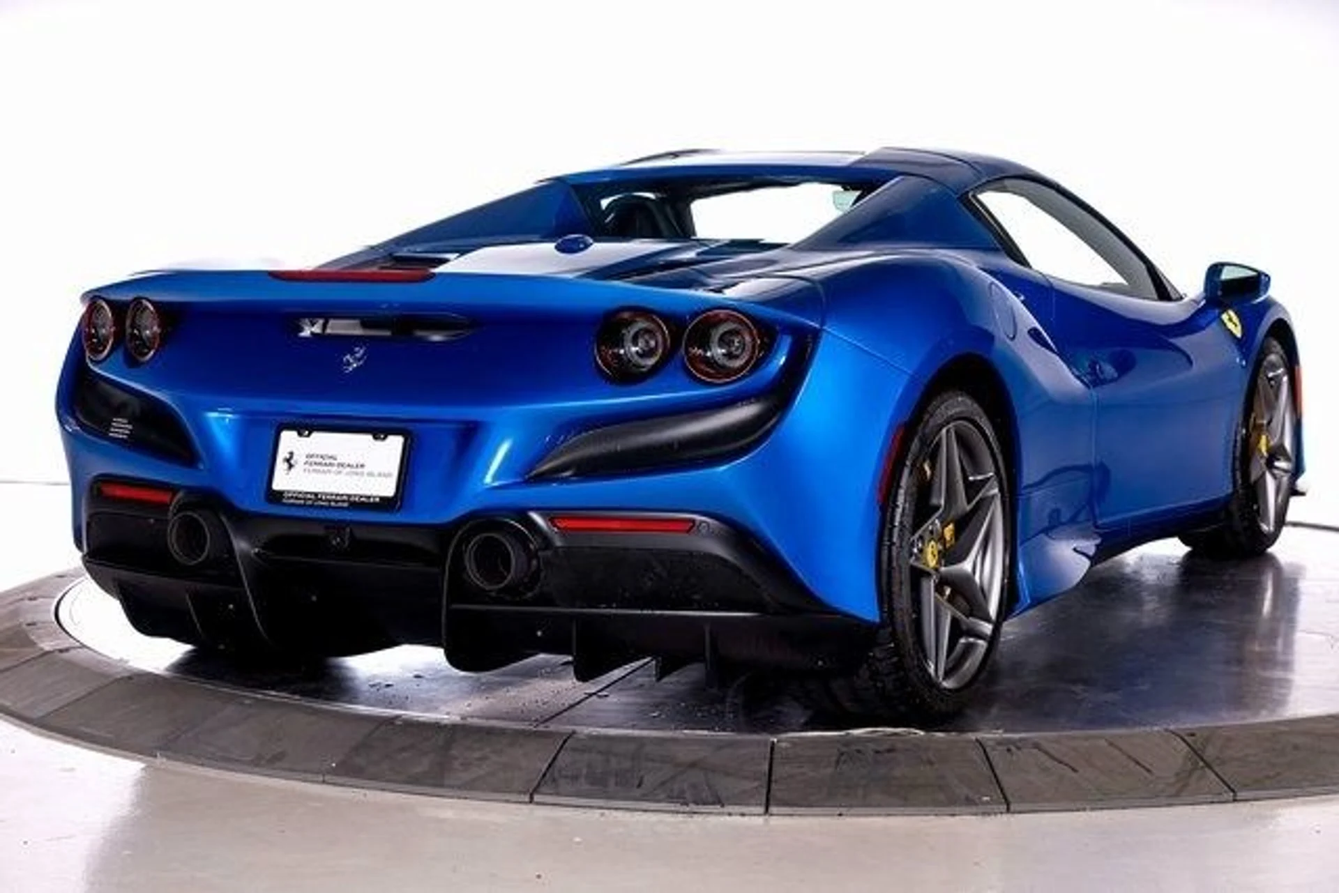 mph010_2299985202_2c4d1495094acad218cb01410fa79c67x_341986cc67