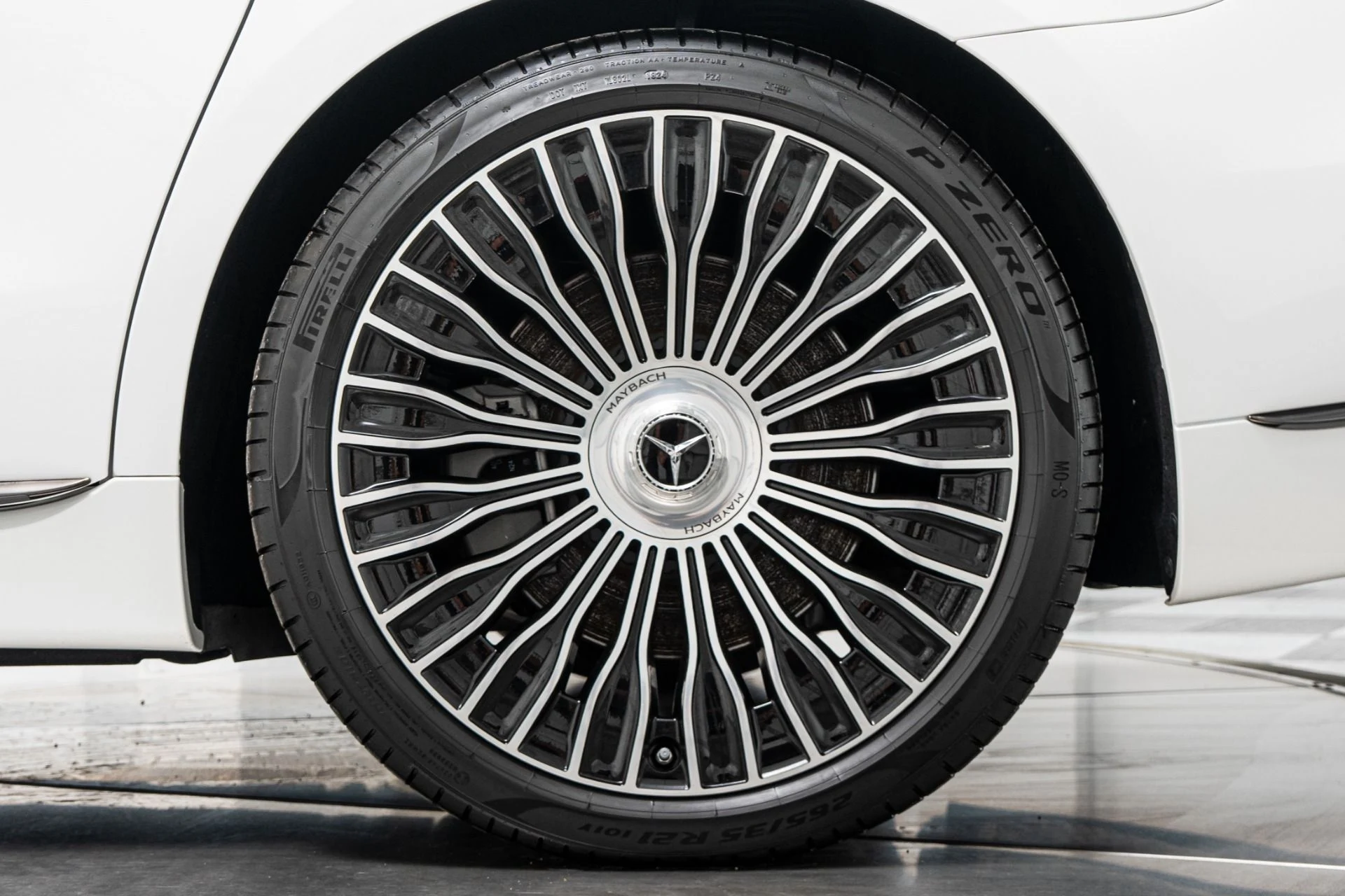mph010_2303357354_Used_2024_Mercedes_Benz_S_Class_Maybach_S_680_1790286365_ab941297d1
