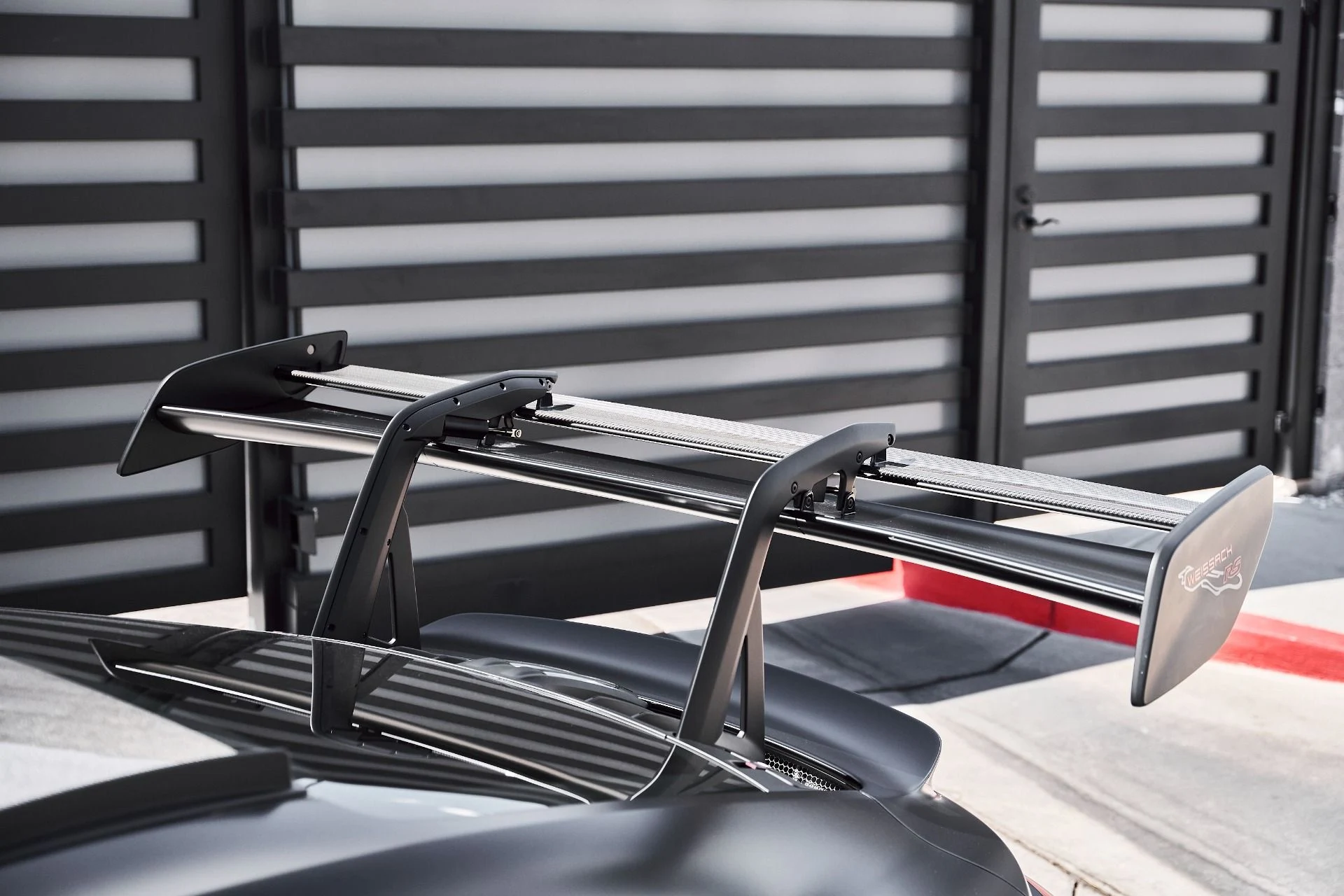 mph010_2304938801_Used_2025_Porsche_911_GT_3_RS_1776295511_fd81c9769a