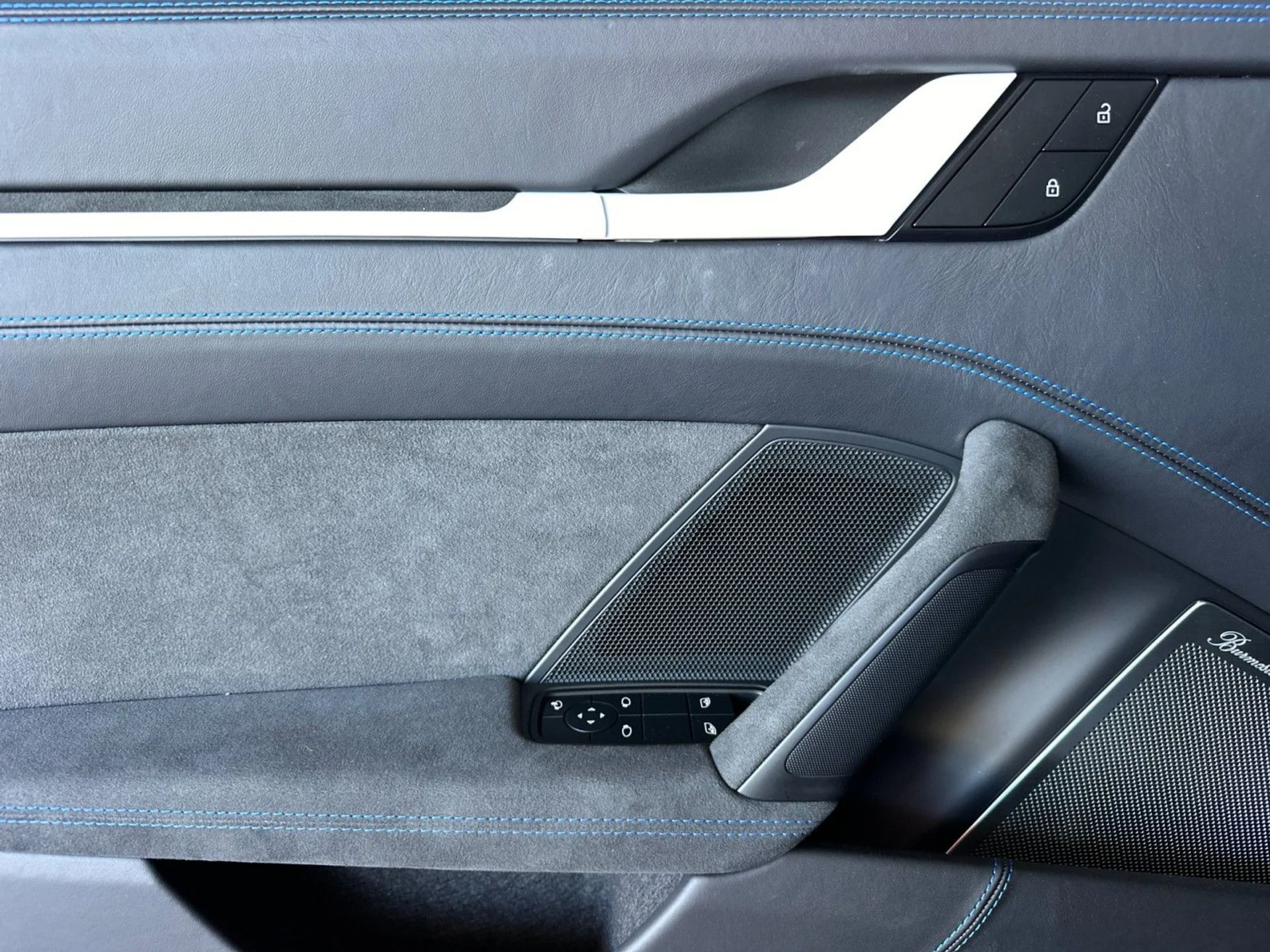 mph010_230551278_f395877a8f5398d66b2c8d0f379ee20c_9f87cd782c