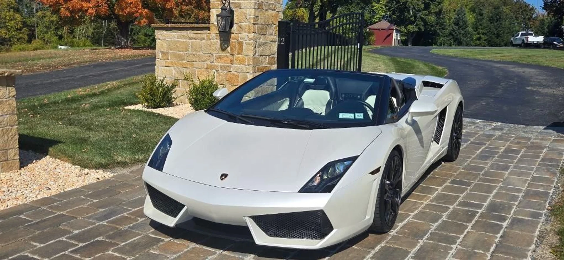 mph010_2311011476_Used_2011_Lamborghini_Gallardo_LP_560_4_Spyder_1759961656_64b4fc2f39