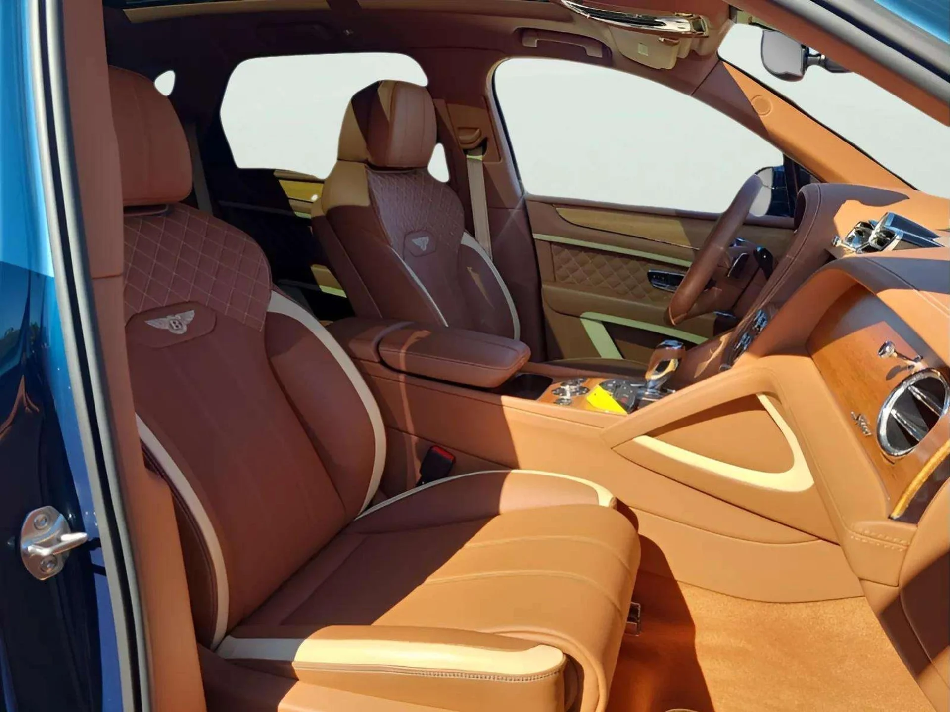 mph010_2312547826_6a328639114076003eb35ed834be11e3_60354d45da