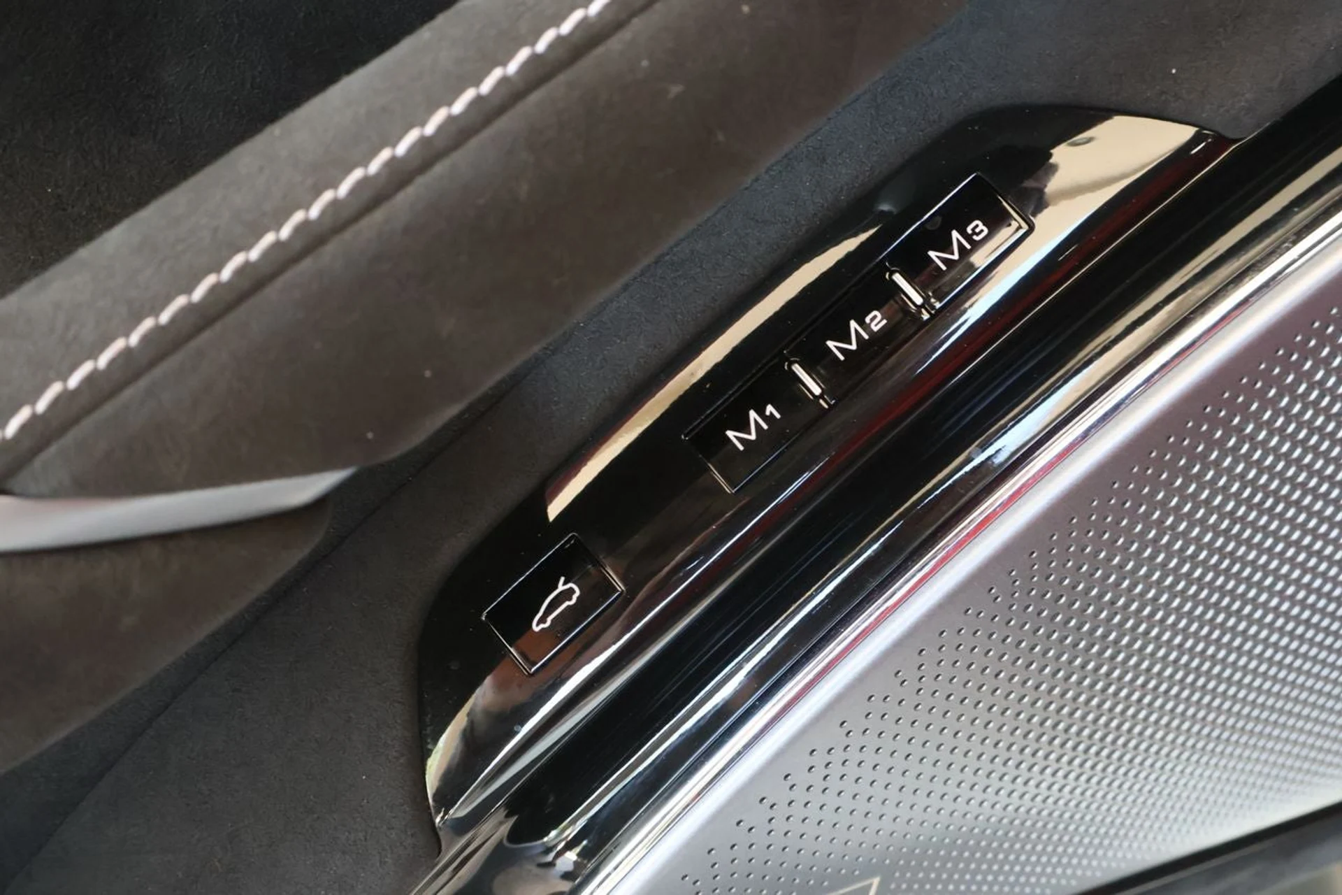 mph010_2316996479_11_7d0c9138d8