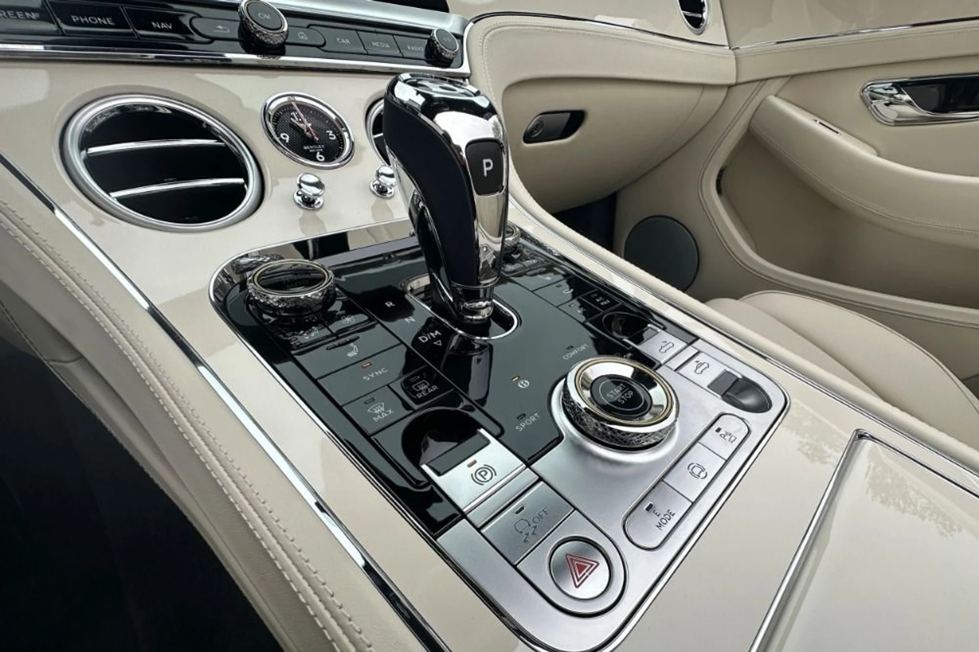 mph010_2317699361_New_2026_Bentley_Continental_GT_GTC_1777983733_2bd4c6a665