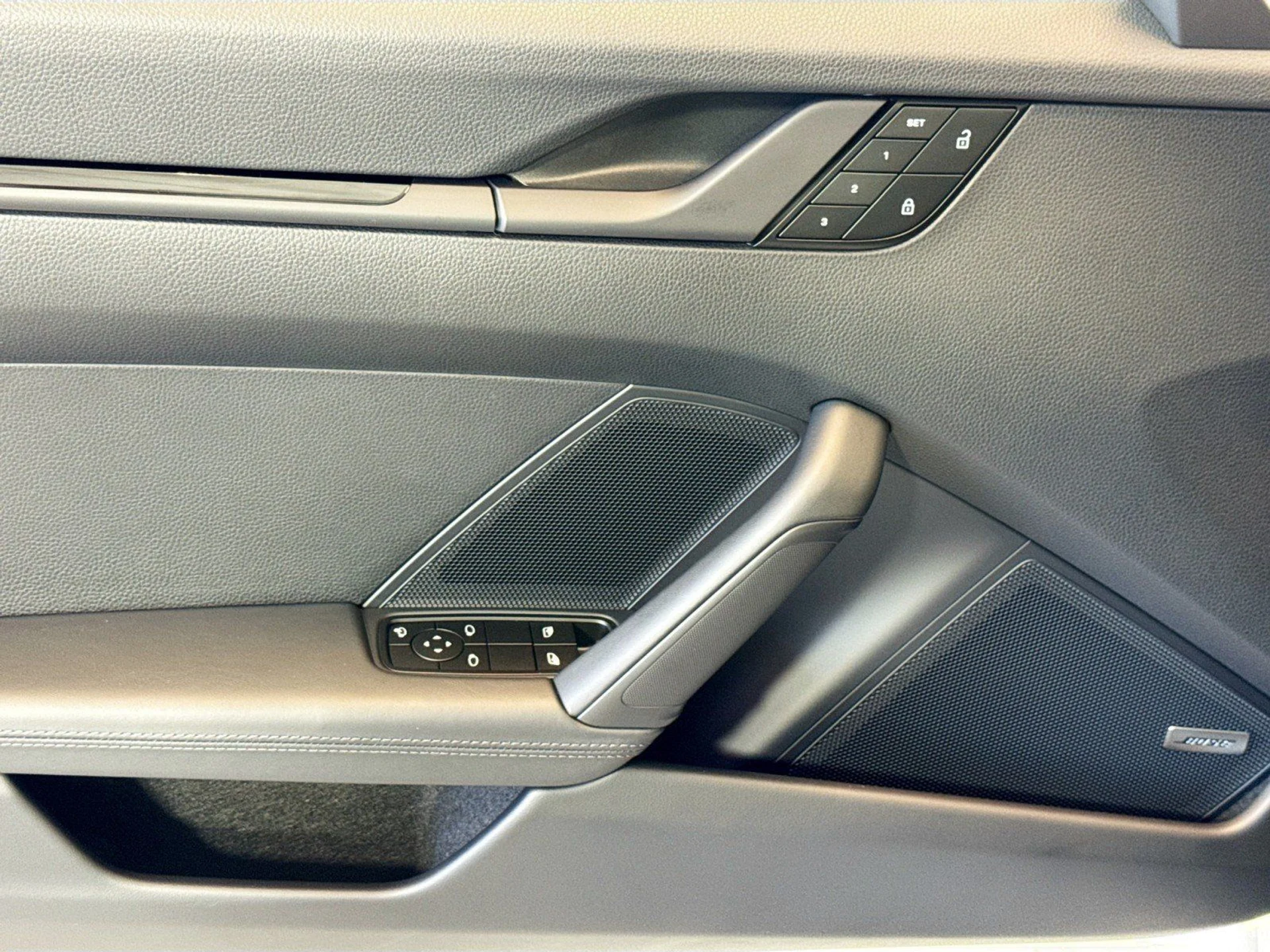 mph010_2321108563_151ad09131b44ba2460ebf4e4ce0ad8c_a988123224