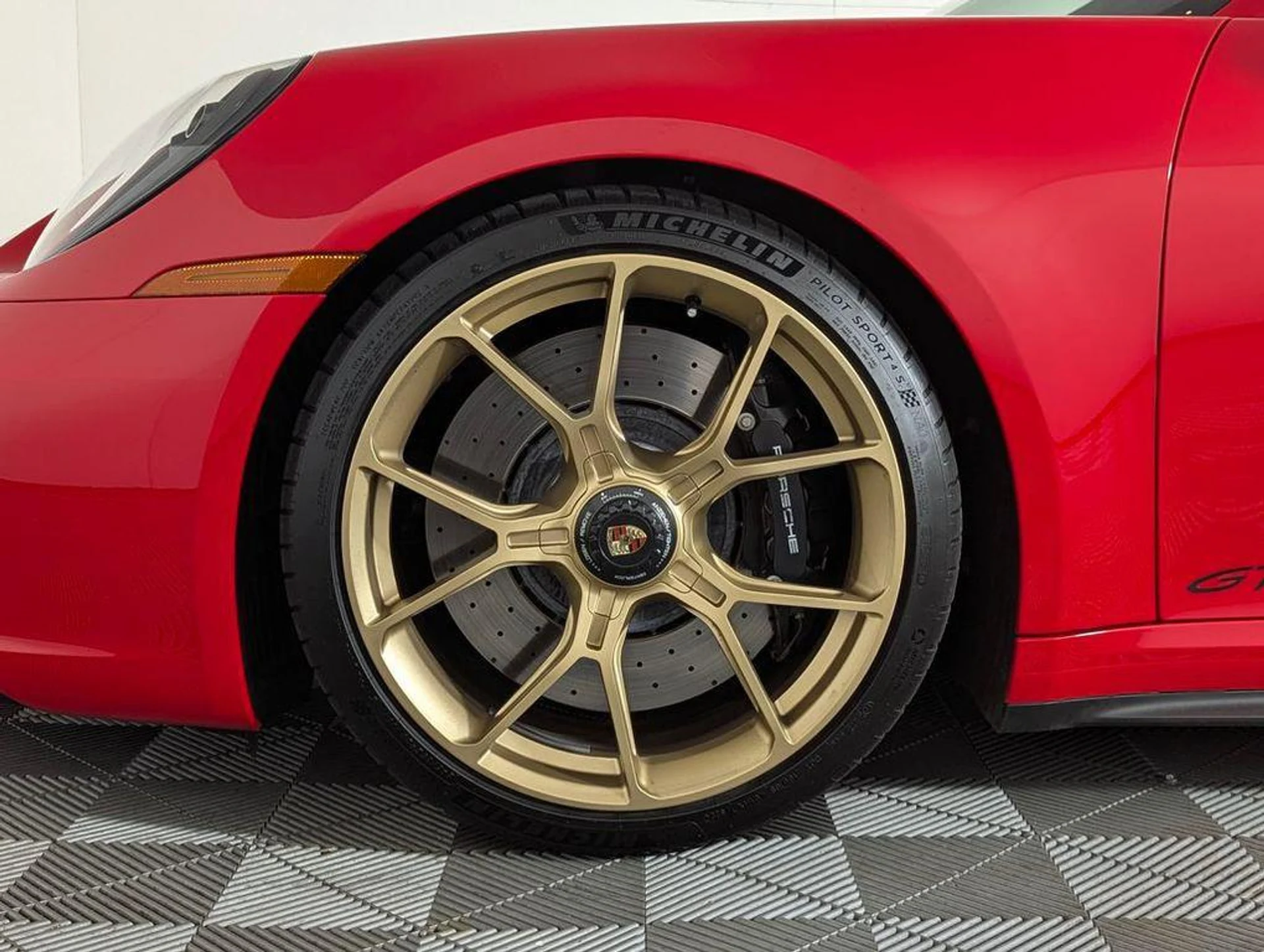 mph010_2322826813_K8r03s_X6_LP_Ehg9d4znv_Z_Axd_Thdw_1608ddc981