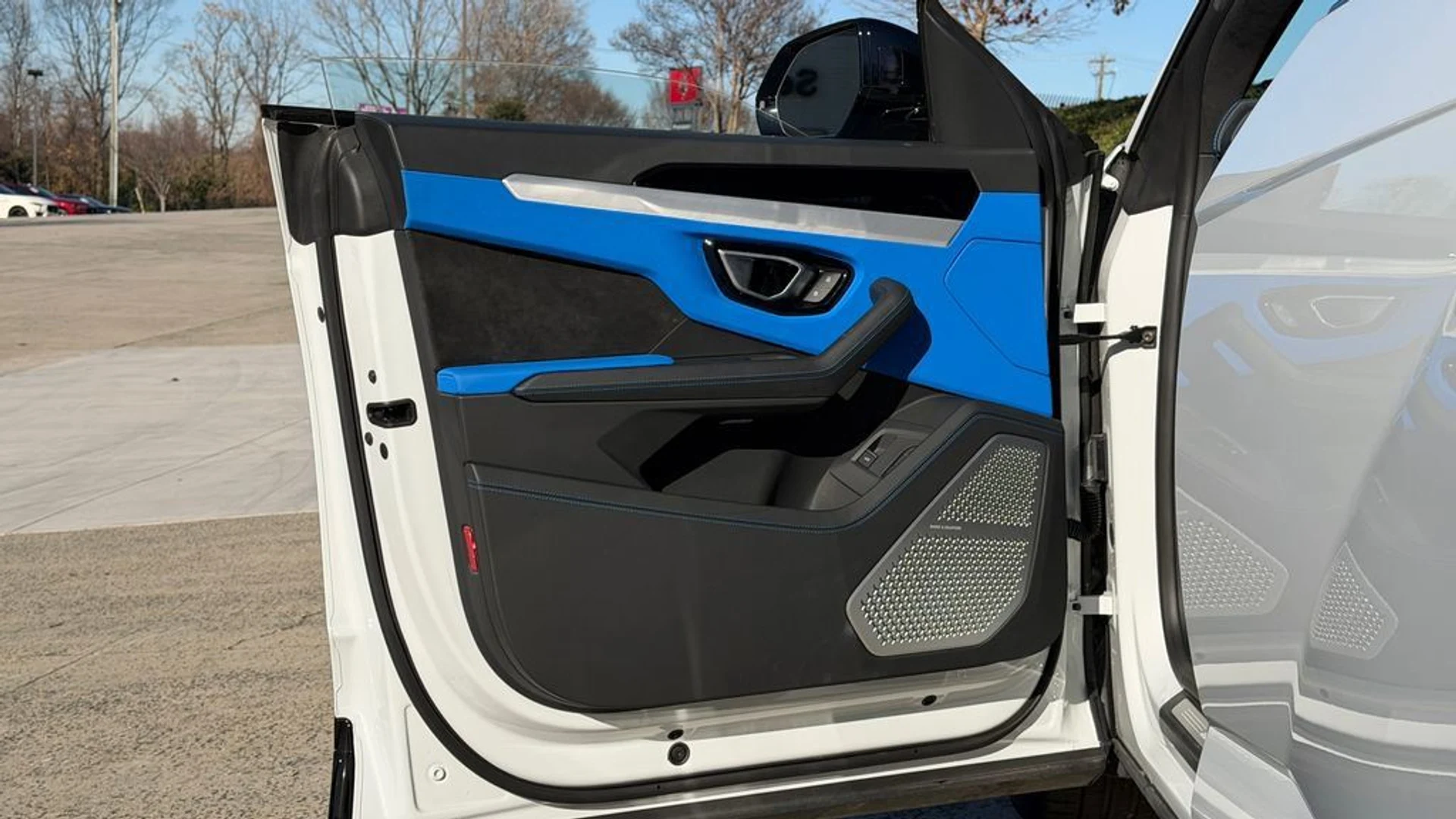 mph010_2324696474_bcf66b8b78fc4ddf943100a98a0a449a_1d67f044af