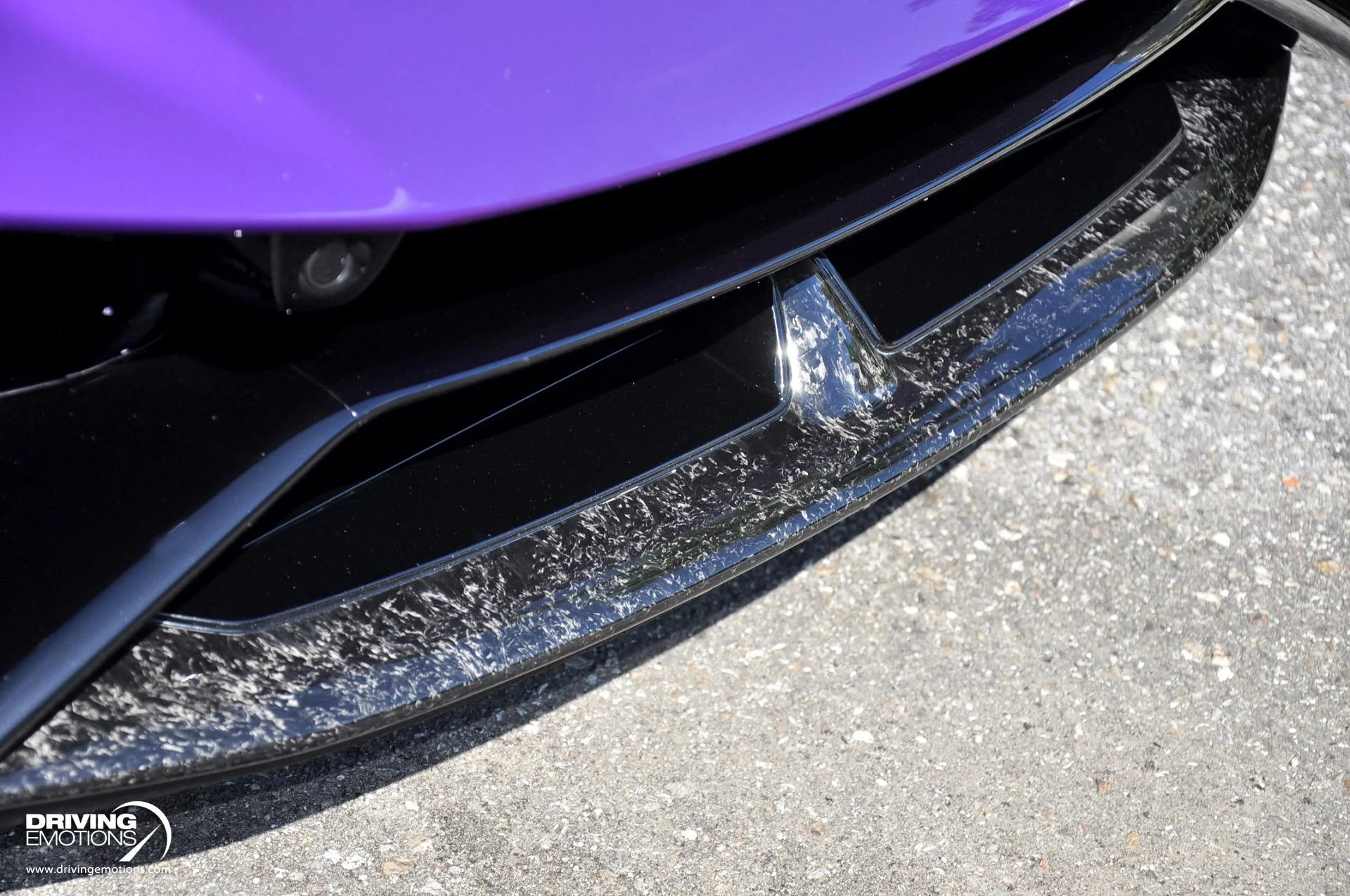 mph010_2326315566_863_p11_l_906d474b26