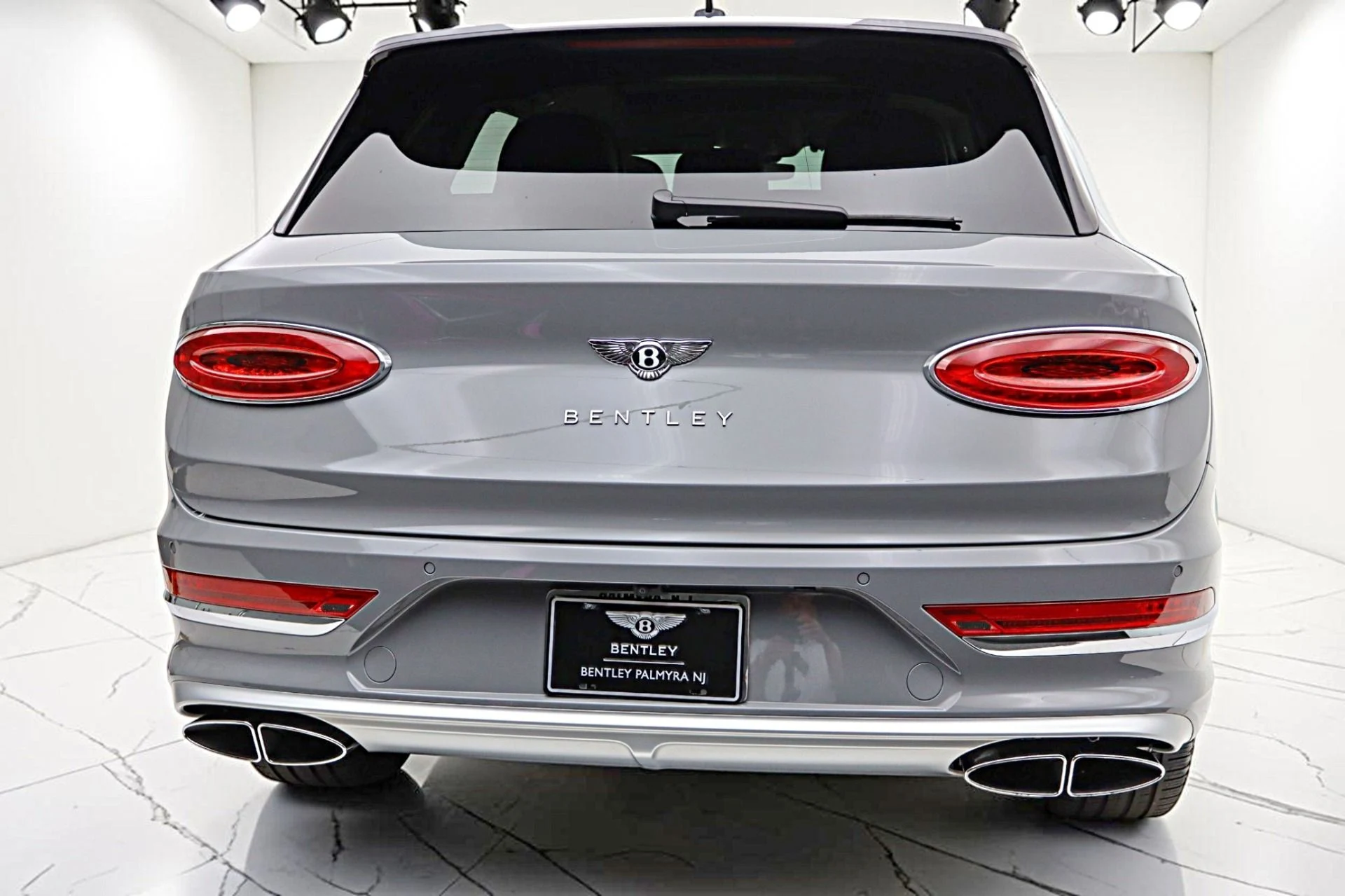 mph010_2338726741_Used_2024_Bentley_Bentayga_EWB_V8_LEASE_OPTIONS_AVAILABLE_635881b442
