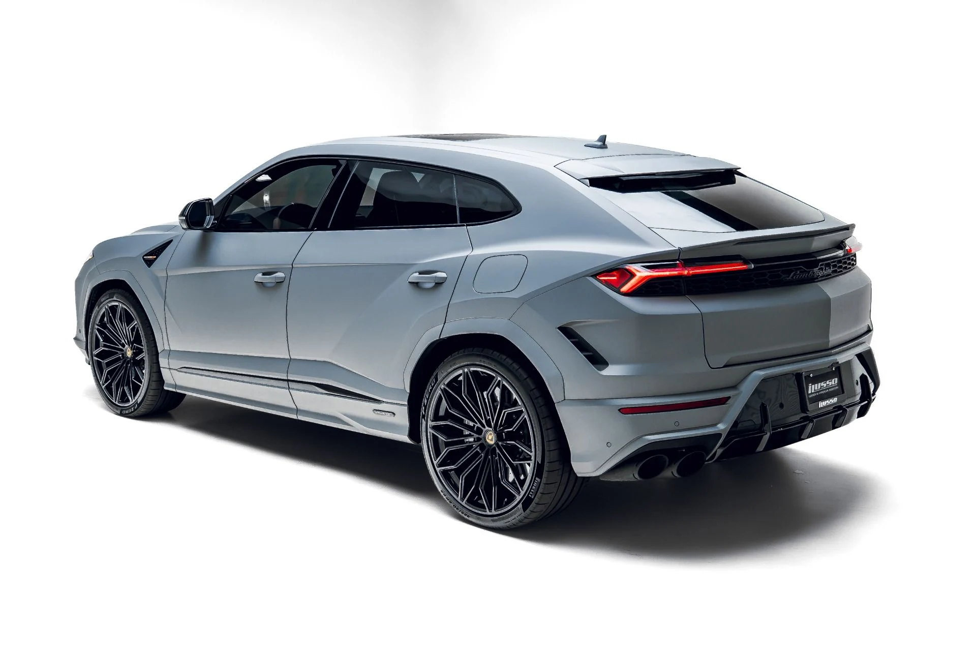 mph010_2338941730_Used_2025_Lamborghini_Urus_SE_1783370051_f60fbf8f9b