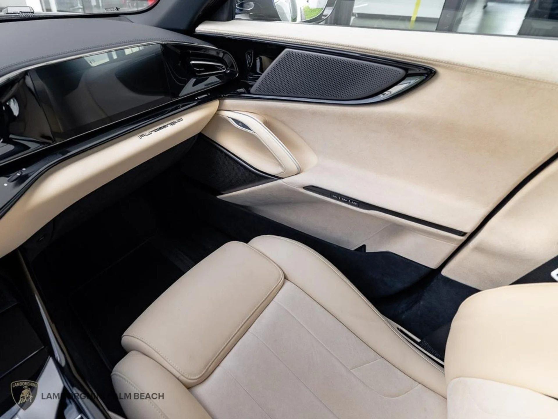 mph010_2347138371_87f3312577ae8451e8e126487679aa62_05b5b156d6