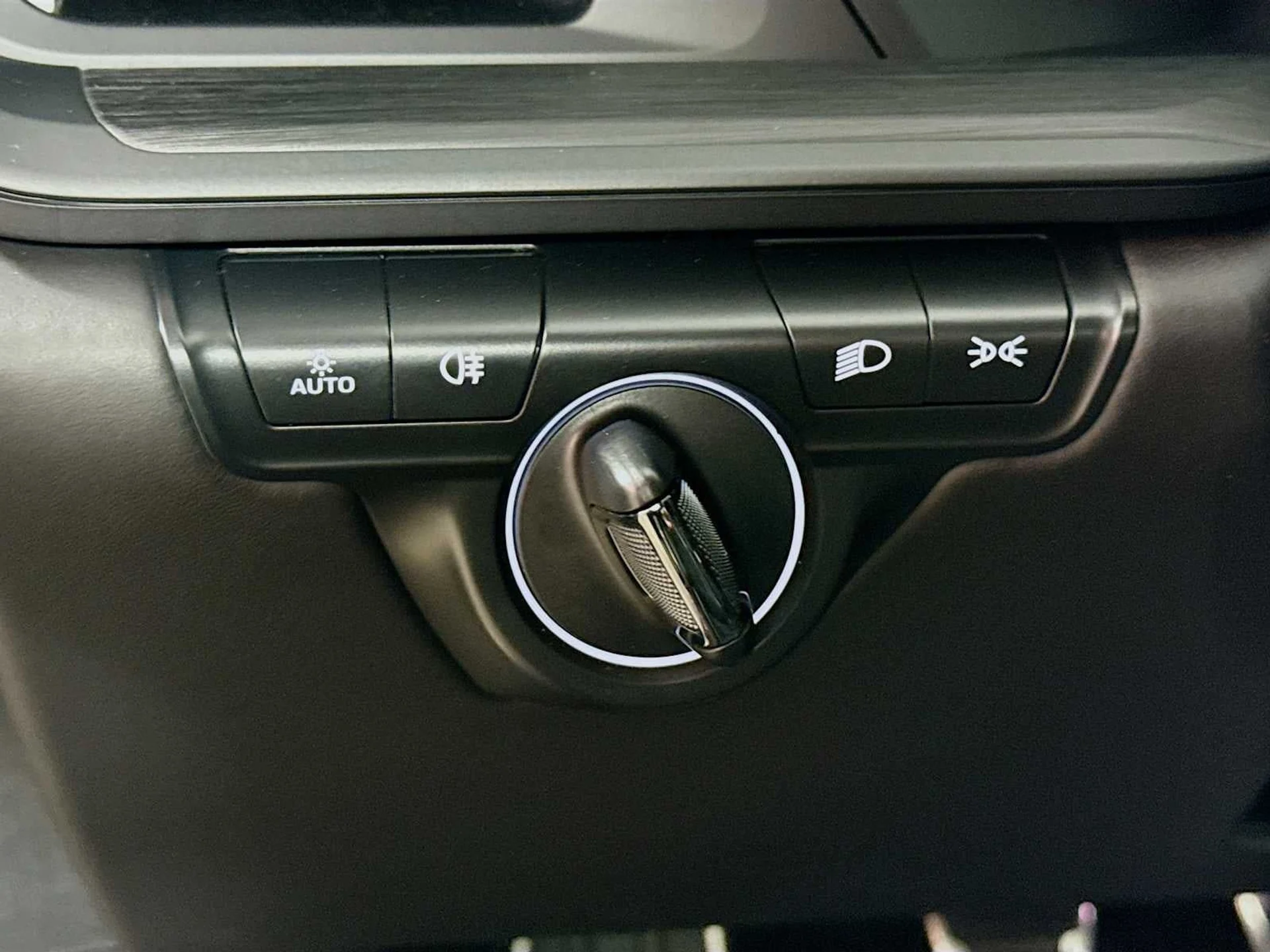 mph010_2360246110_11_e3daf29260