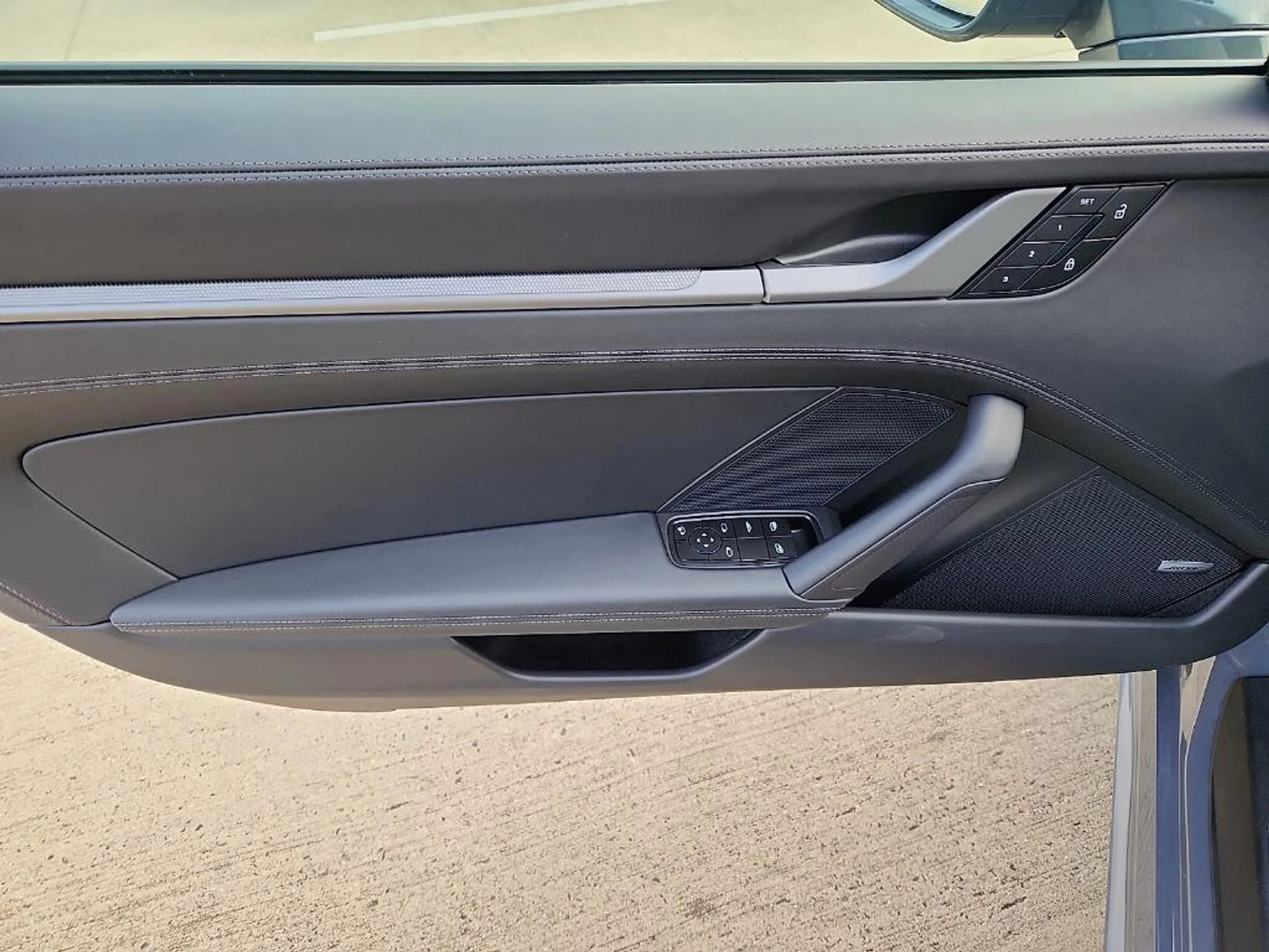 mph010_2362541899_k92nps_EVQ_Ci1_NG_Mw_Vrk_Zw5ayofk_dd981b0416