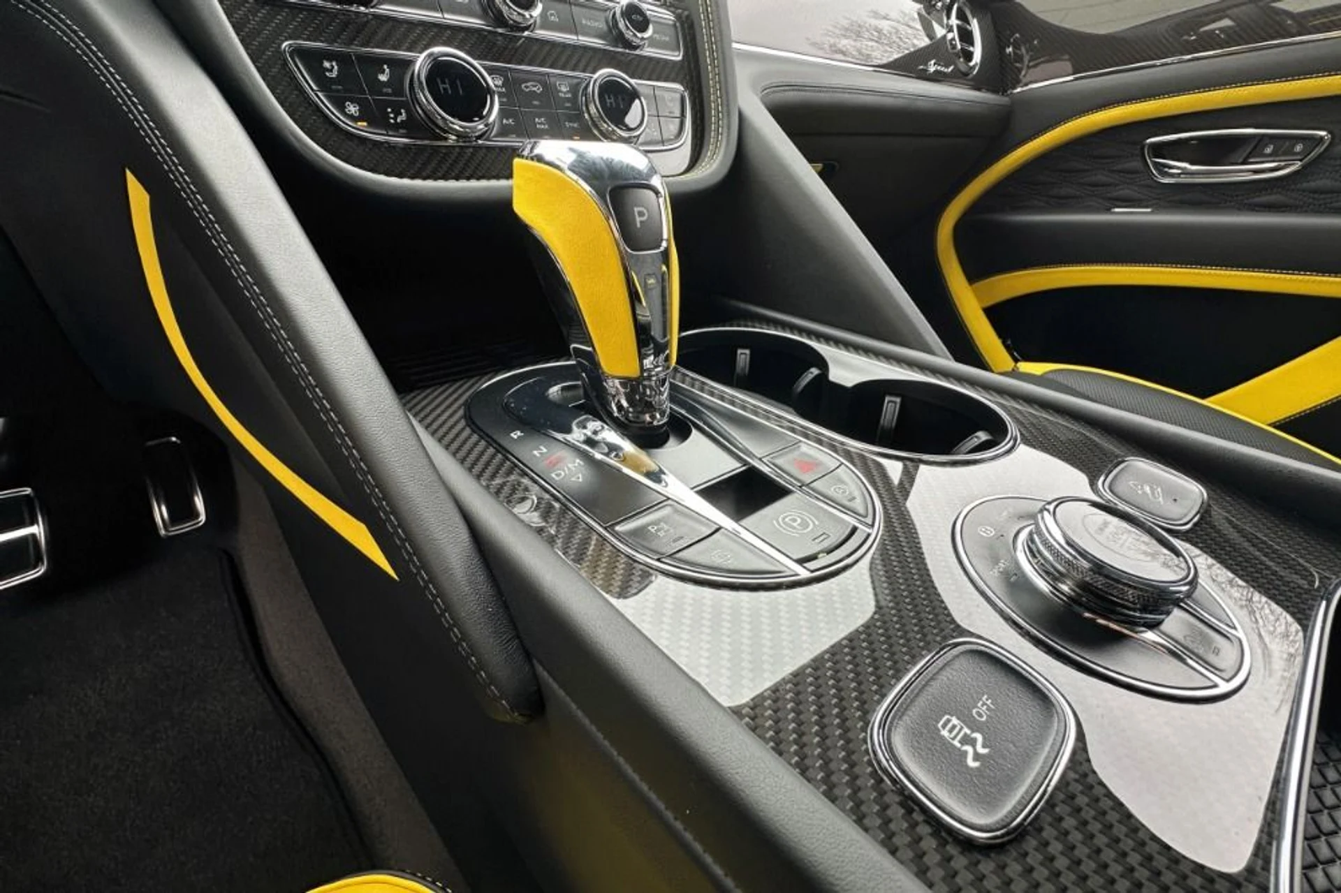 mph010_2373052775_New_2026_Bentley_Bentayga_Speed_1770287407_0490222a05