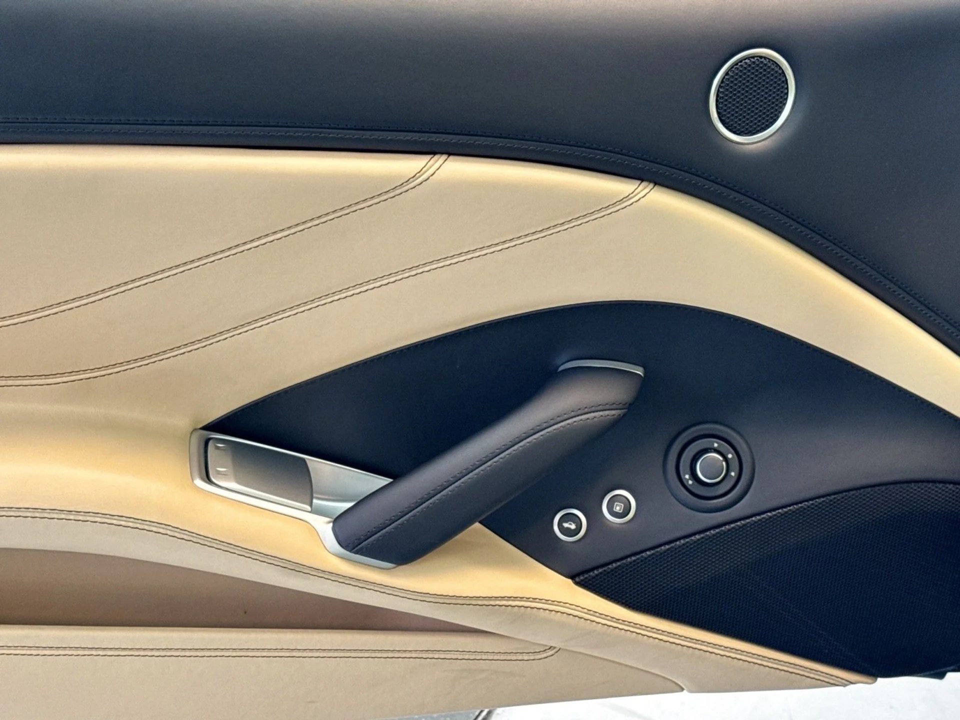 mph010_2375518977_0cc1fd1b13e0b3aa67705815a52437af_896948f19e