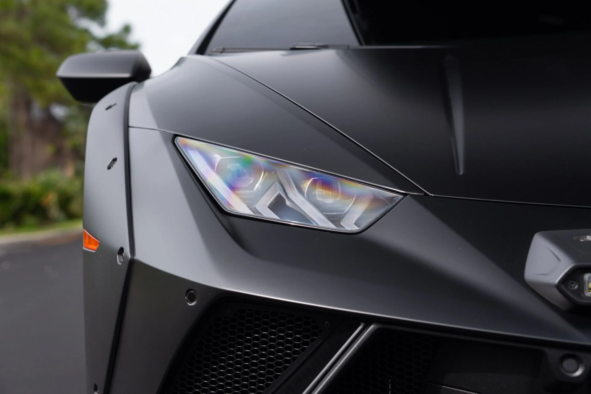 mph010_2375642220_Used_2024_Lamborghini_Huracan_Sterrato_1775279061_28e09ec1ea