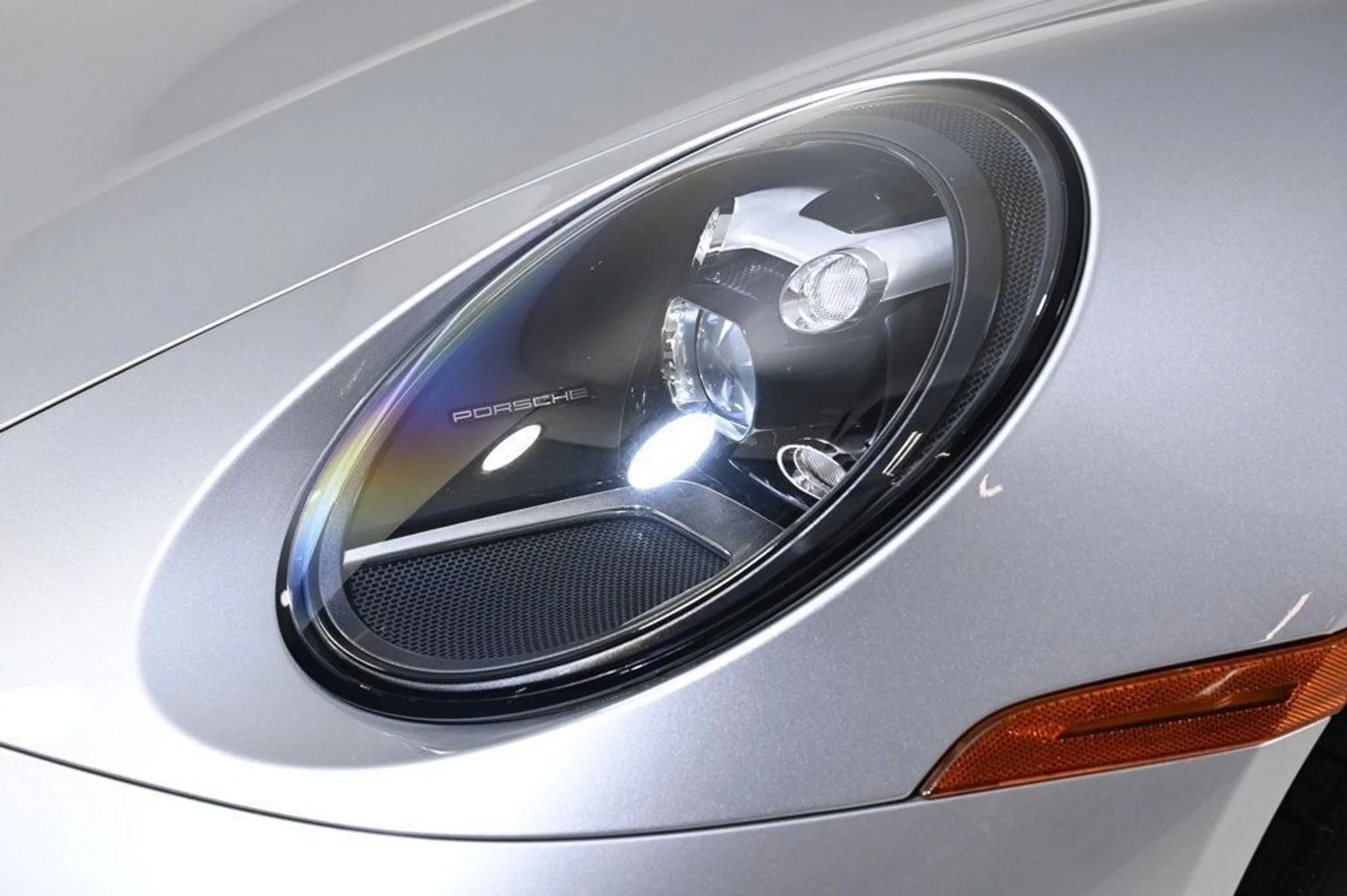 mph010_2376104883_800b6dbf786b4b3b9a215d1de21739cd_9549f934df