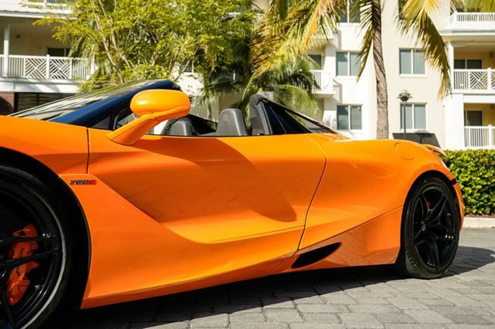 mph010_2376138313_22952697_11_5ec0f51369