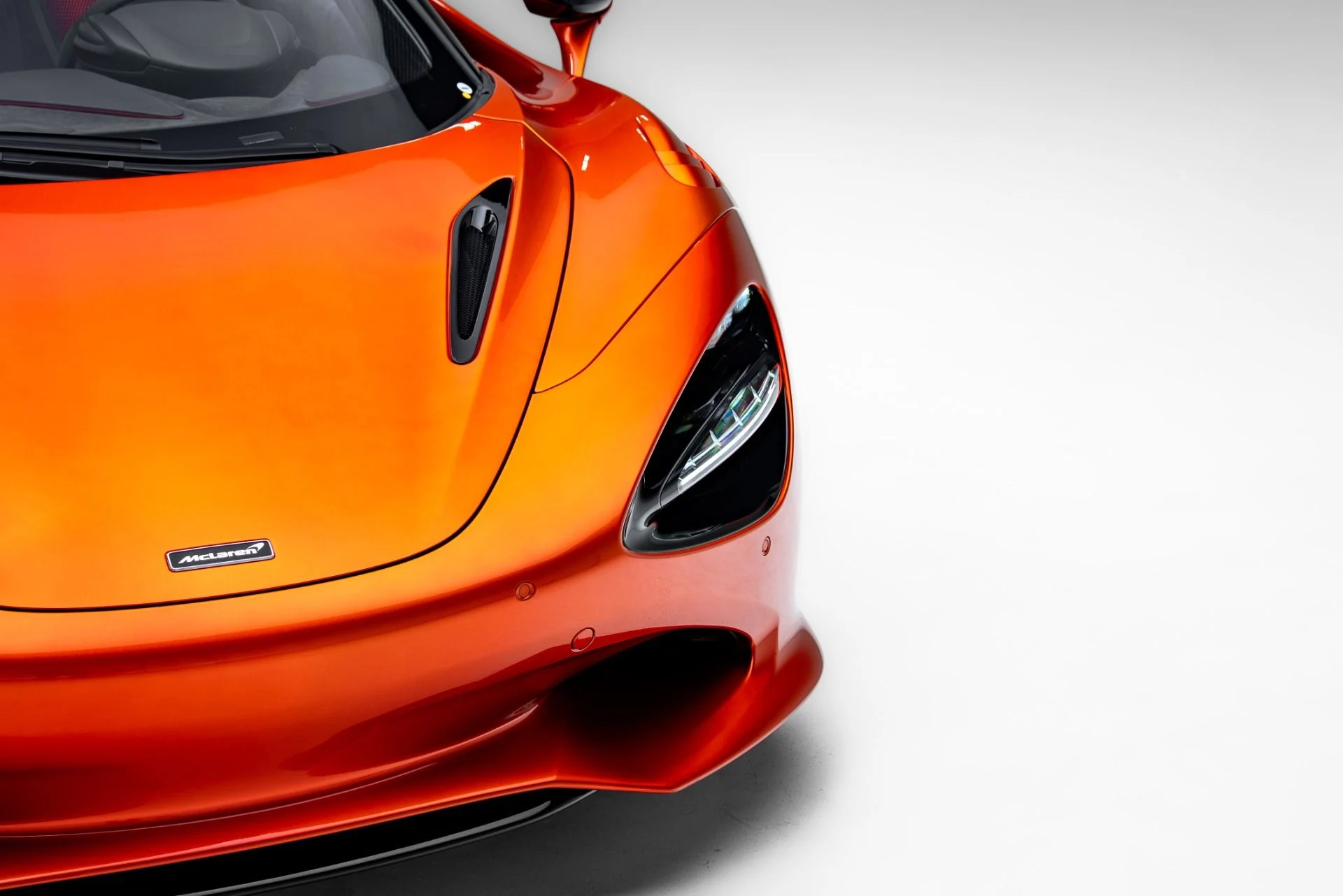 mph010_2379763257_Used_2024_Mc_Laren_750_S_Spider_1776888165_4dae4ea3da