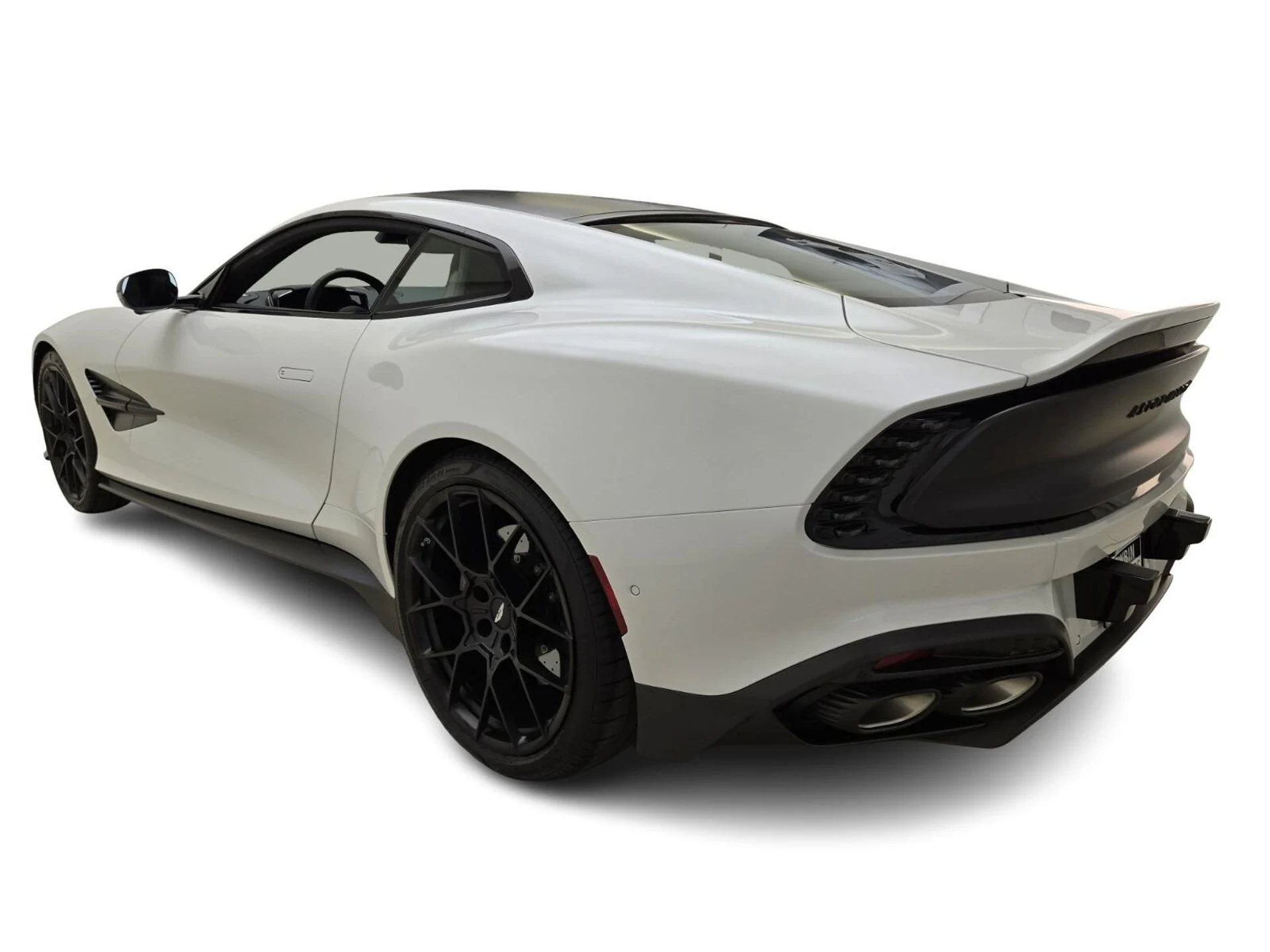 mph010_2380185227_New_2025_Aston_Martin_Vanquish_V12_1742812608_f42782566f