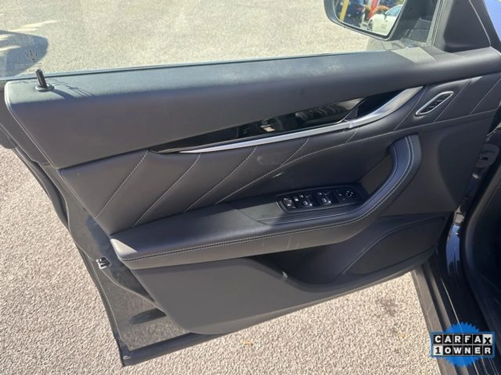 mph010_2391096444_e784c013a84eed8404f5af07a8b0668f_9aa078071e