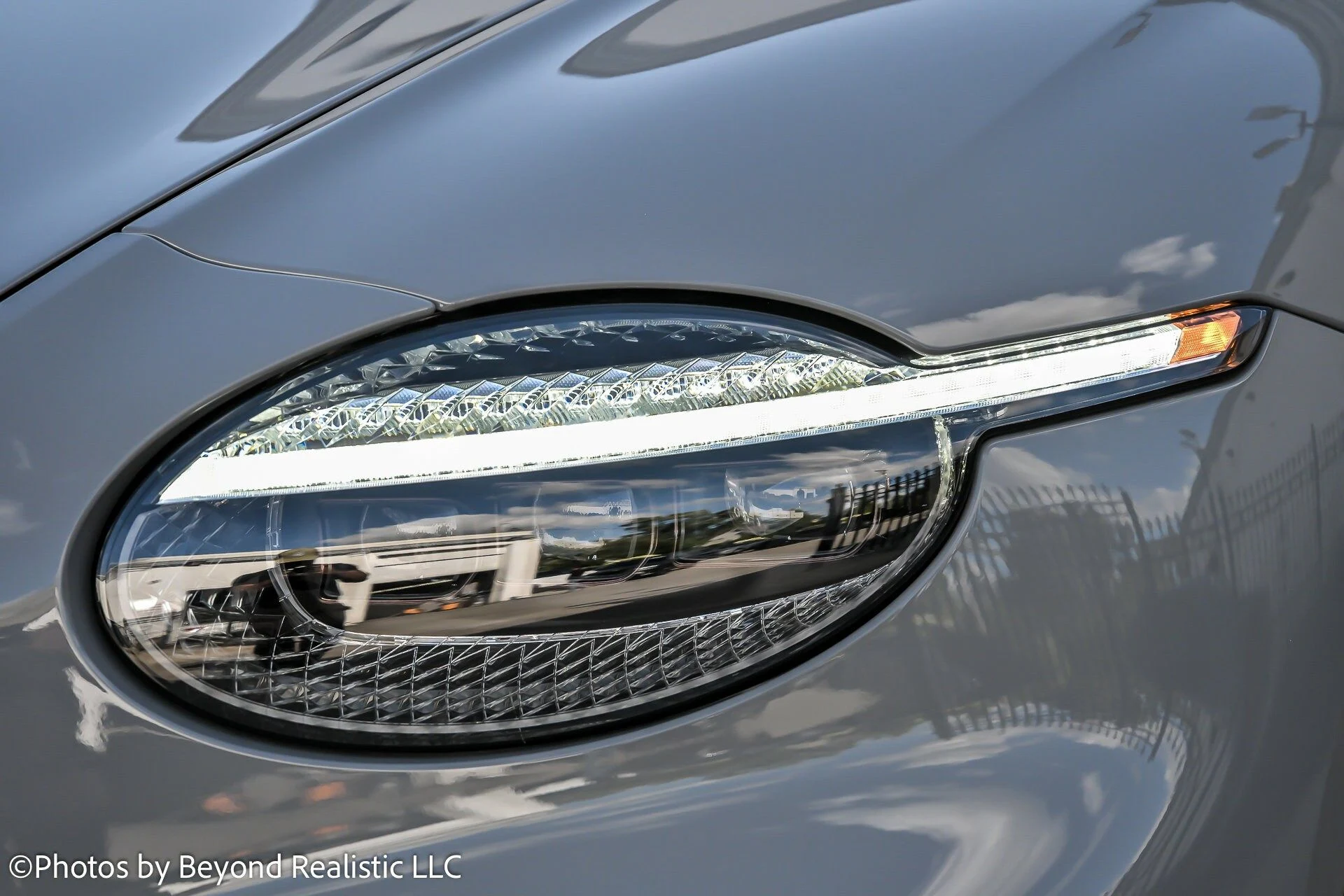 mph010_2393092860_ba02dc4ee4e7a5f977b663a4951fd899x_bfd19999b5