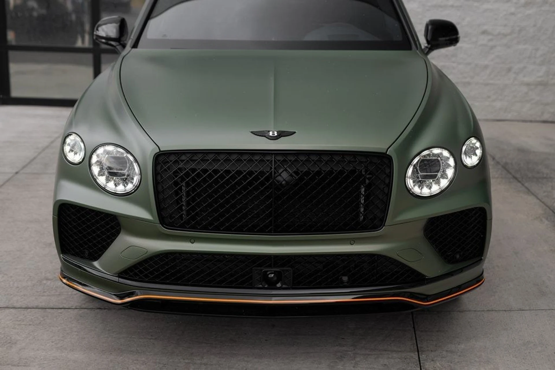 mph010_2400266479_4a18539262d1dc7dd68a94f6927049edx_c719b54ec9