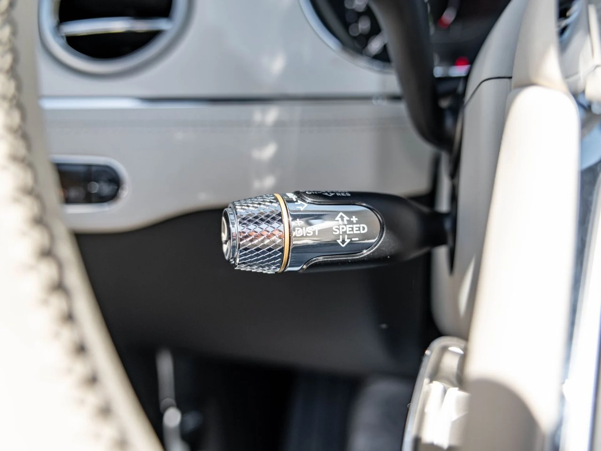 mph010_2402608543_4421c837b55c72937b2dbedfd6e413a1x_69fffdda64