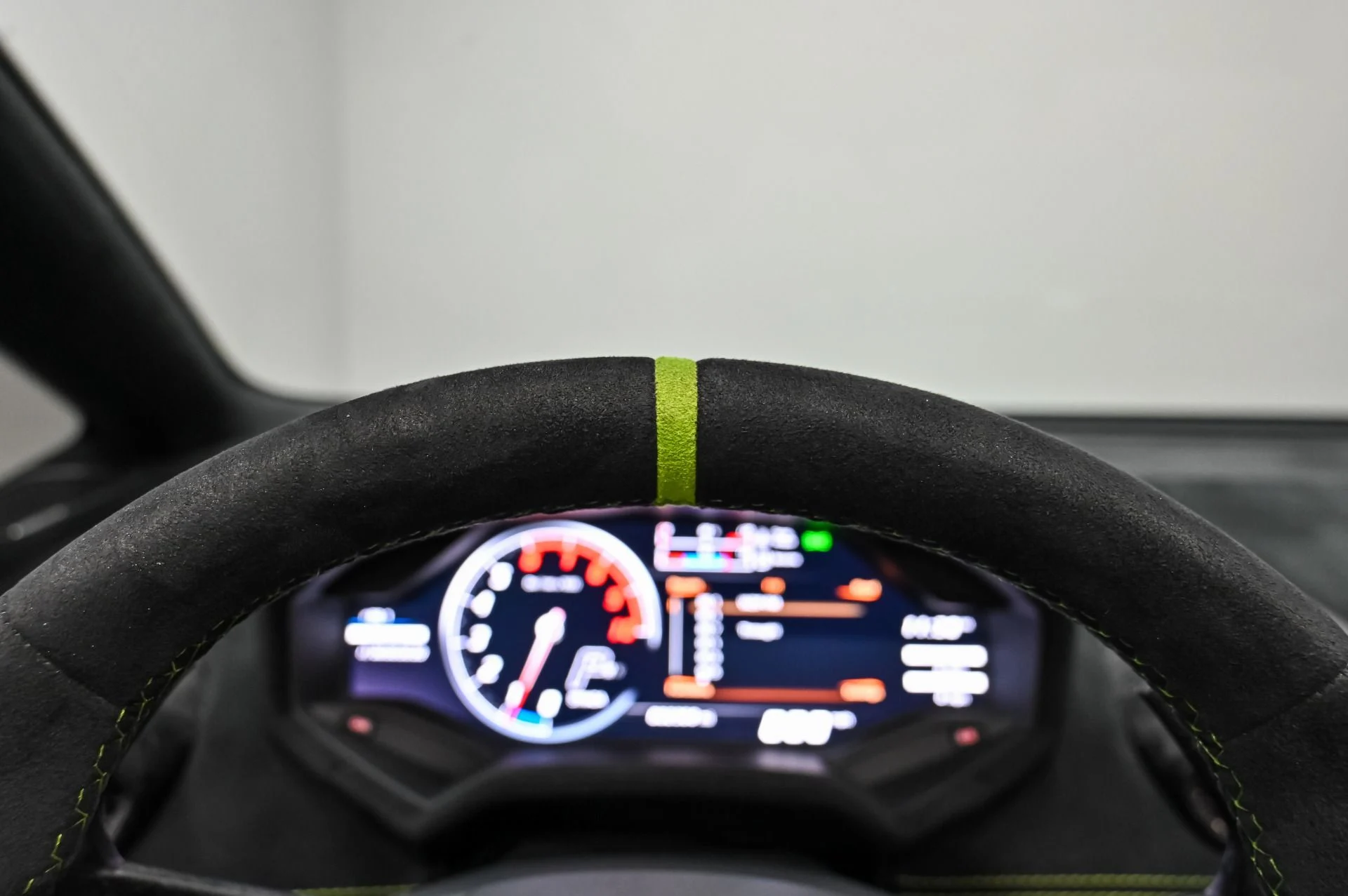 mph010_2407886302_Used_2019_Lamborghini_Huracan_Performante_1756916743_30b20e87de