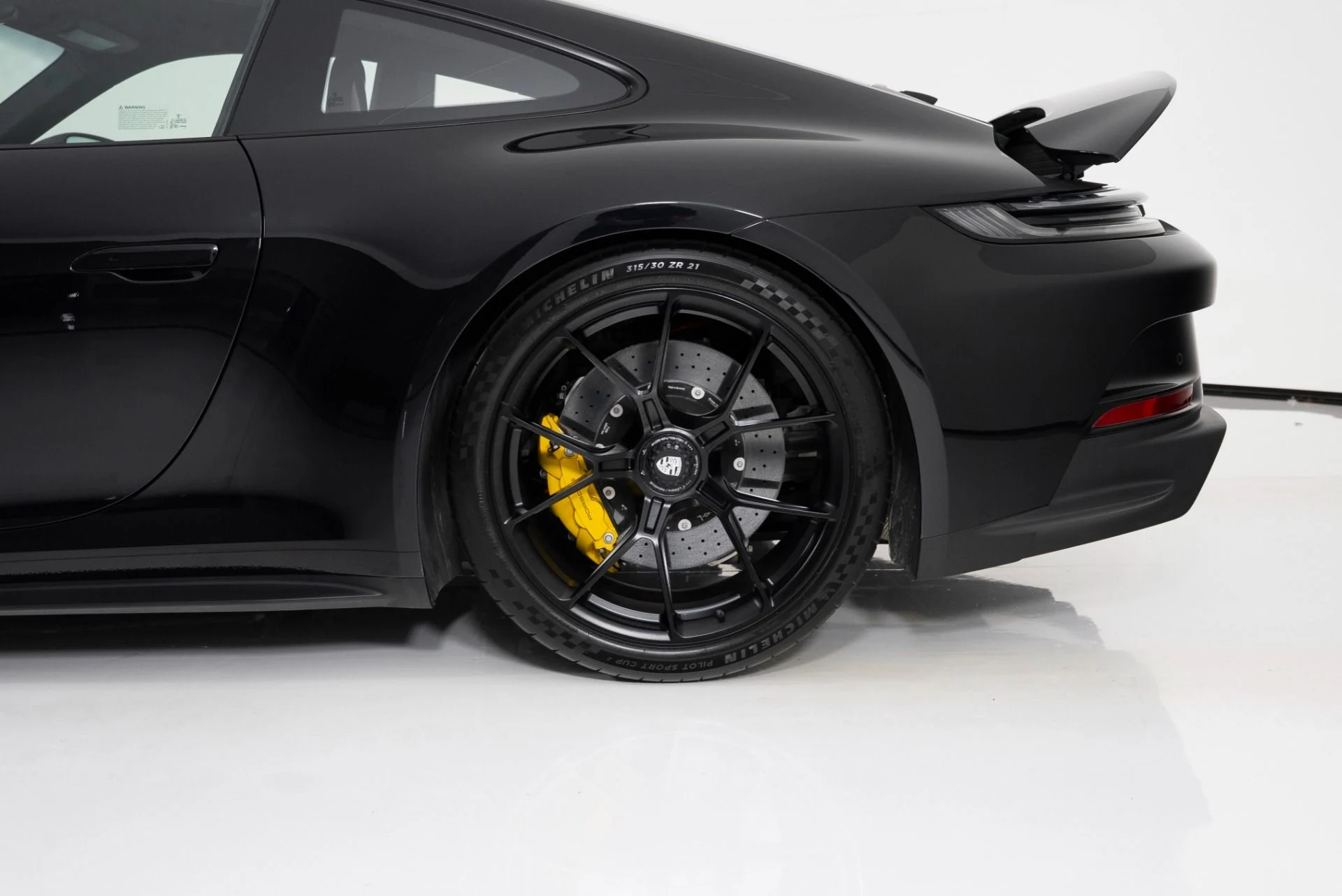 mph010_2407979267_Used_2024_Porsche_911_GT_3_Touring_1752789127_425fd44e16