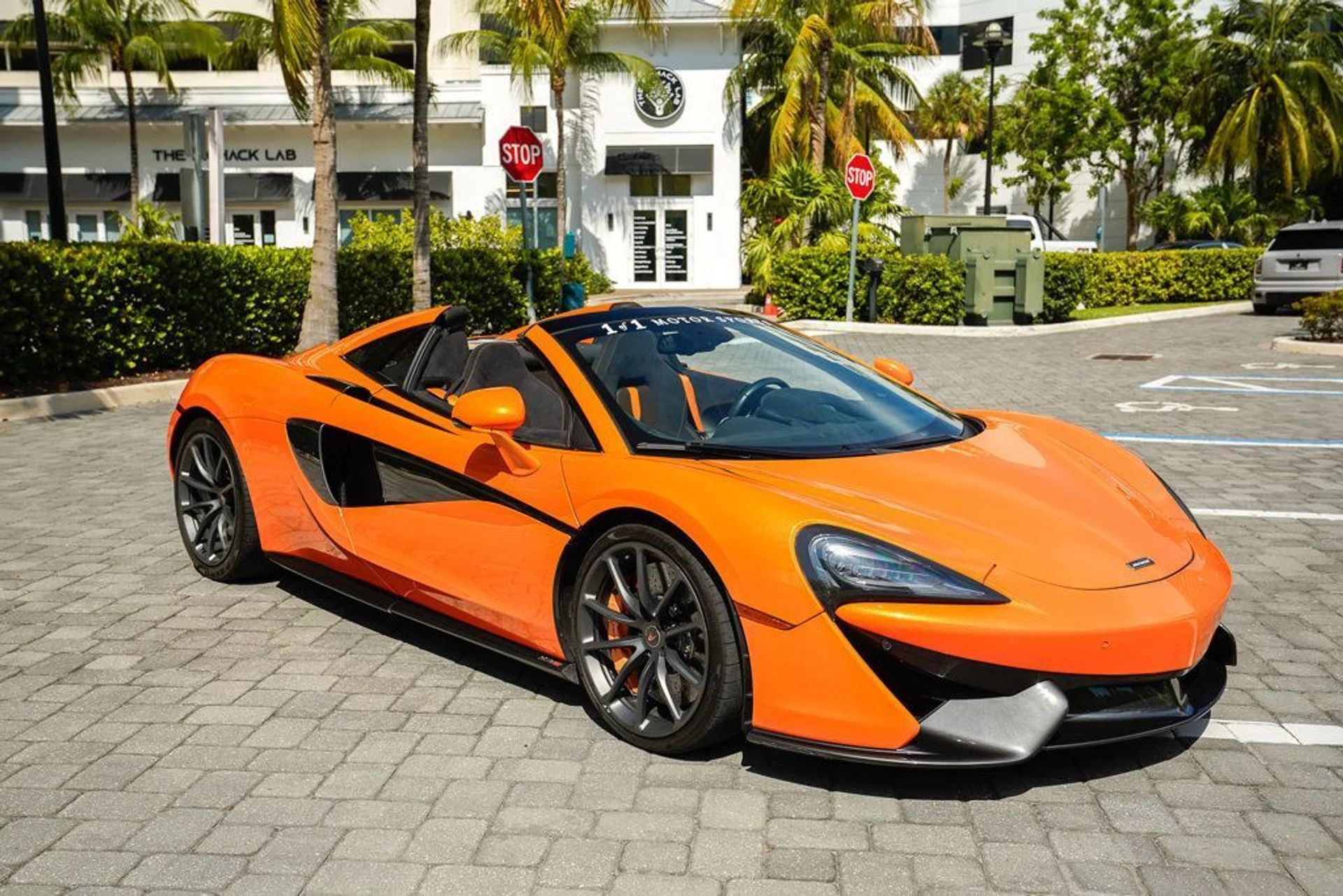 mph010_2408961434_used_2018_mclaren_570s_spider_14354_22891400_11_1024_4c17c4267a
